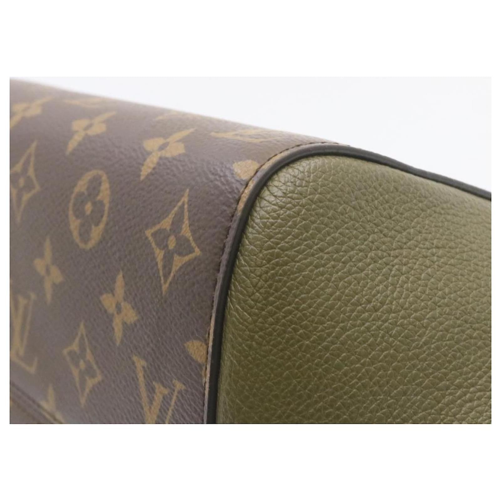 Louis Vuitton Fold Tote PM Bag – ZAK BAGS ©️