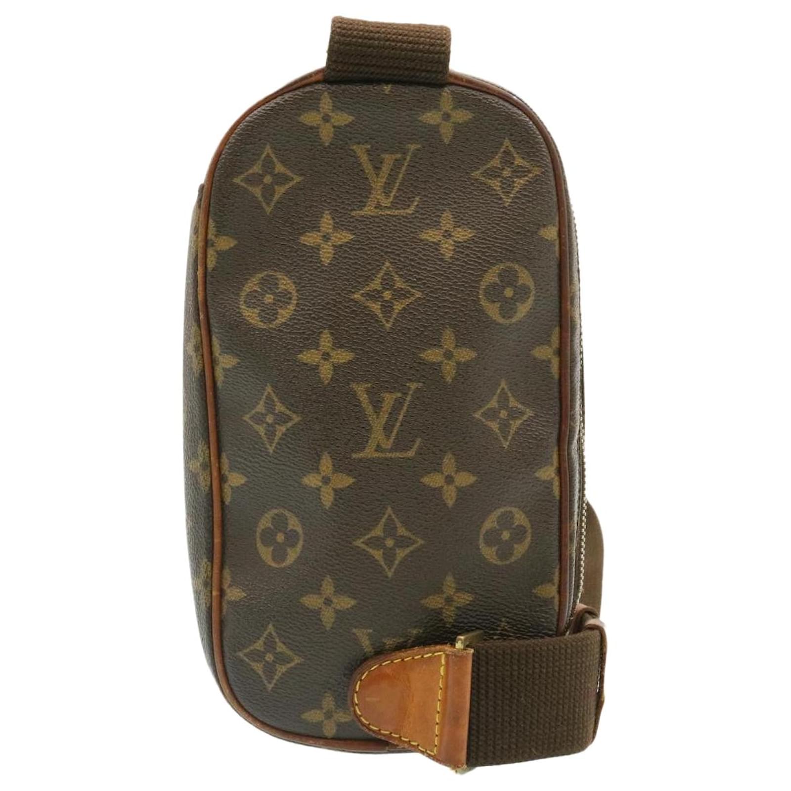 LOUIS VUITTON Monogram Pochette Gange Shoulder Bag M51870 LV Auth st015  Cloth ref.460378 - Joli Closet