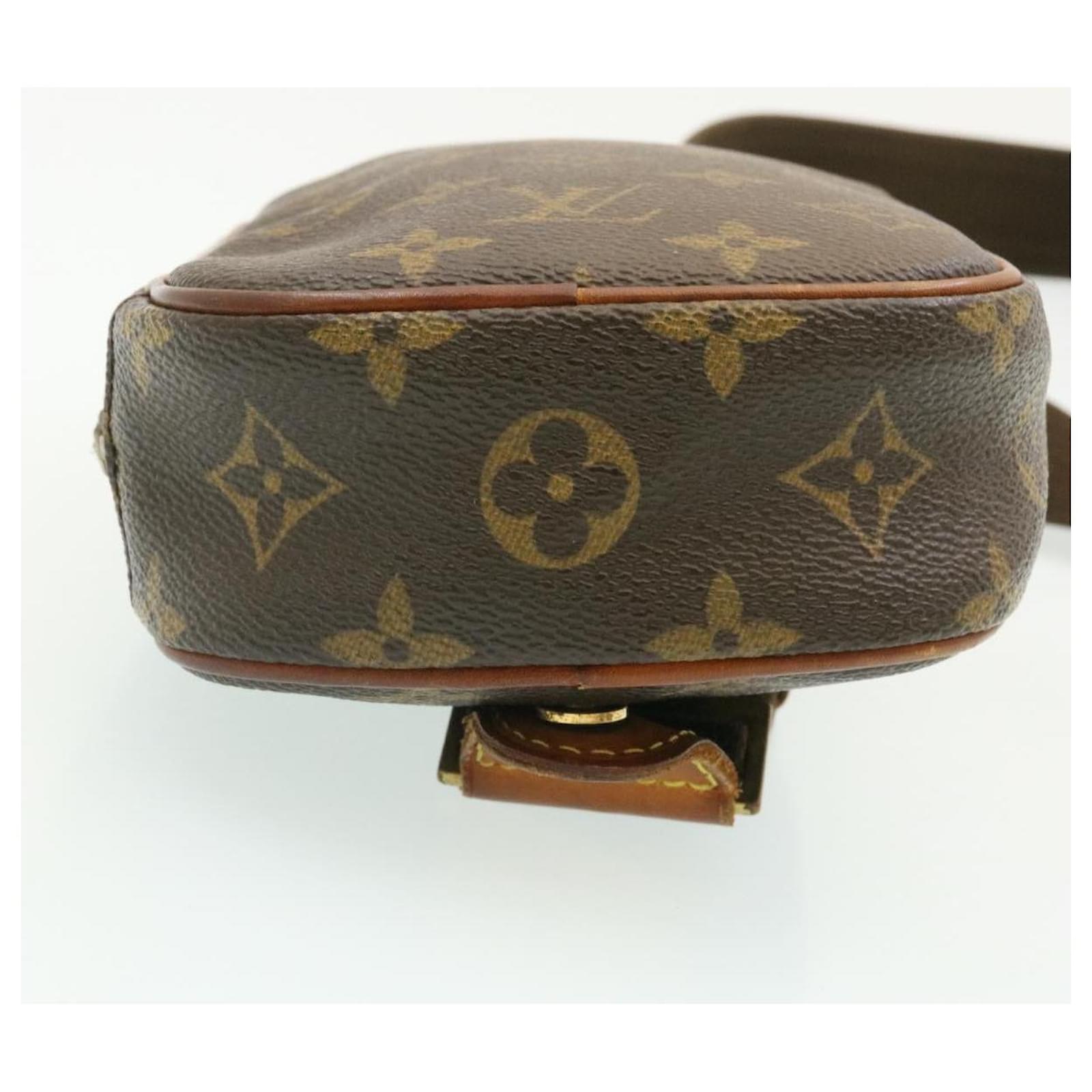 LOUIS VUITTON Monogram Pochette Gange Shoulder Bag M51870 LV Auth st015  Cloth ref.460378 - Joli Closet