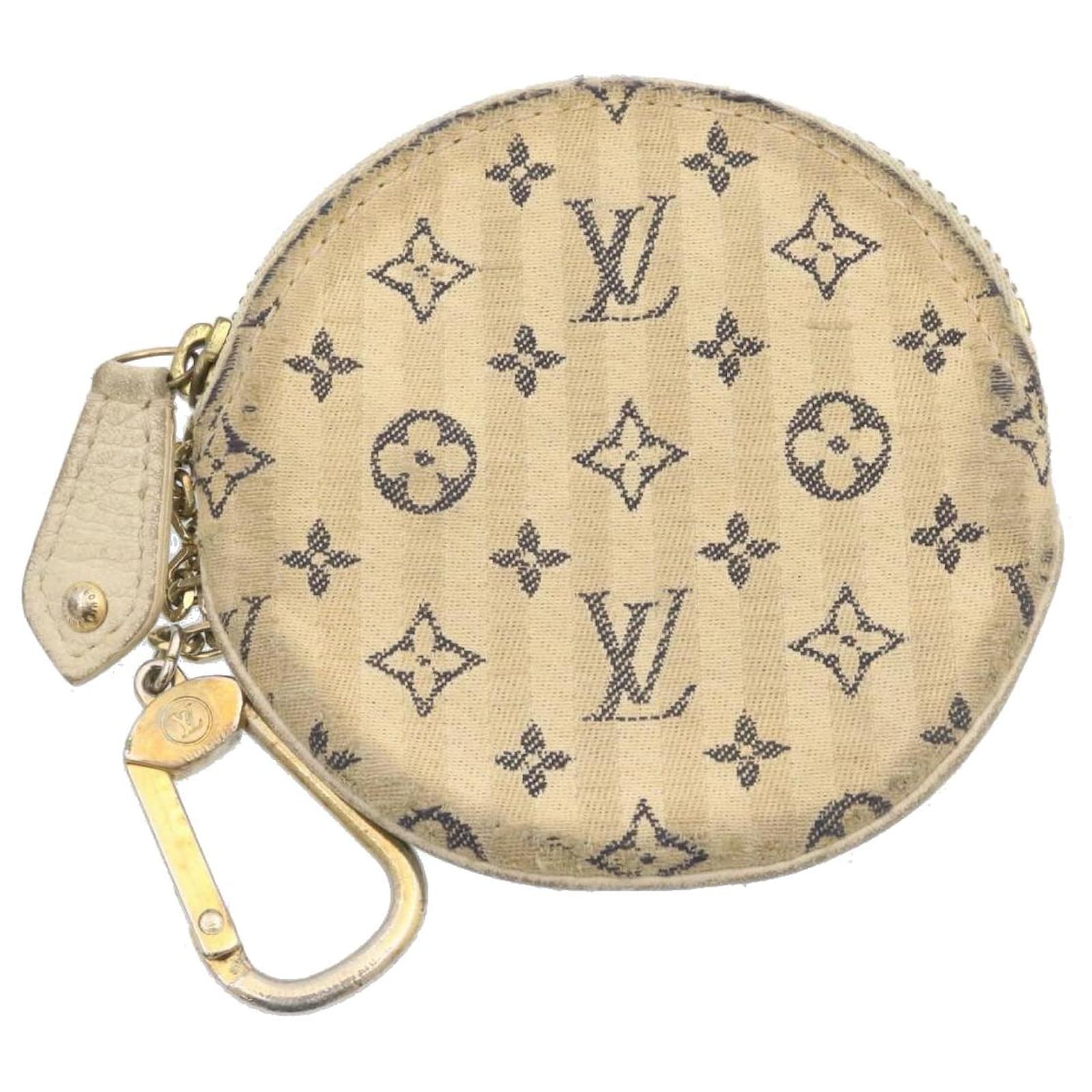 lv louis vuitton round coin purse monogram