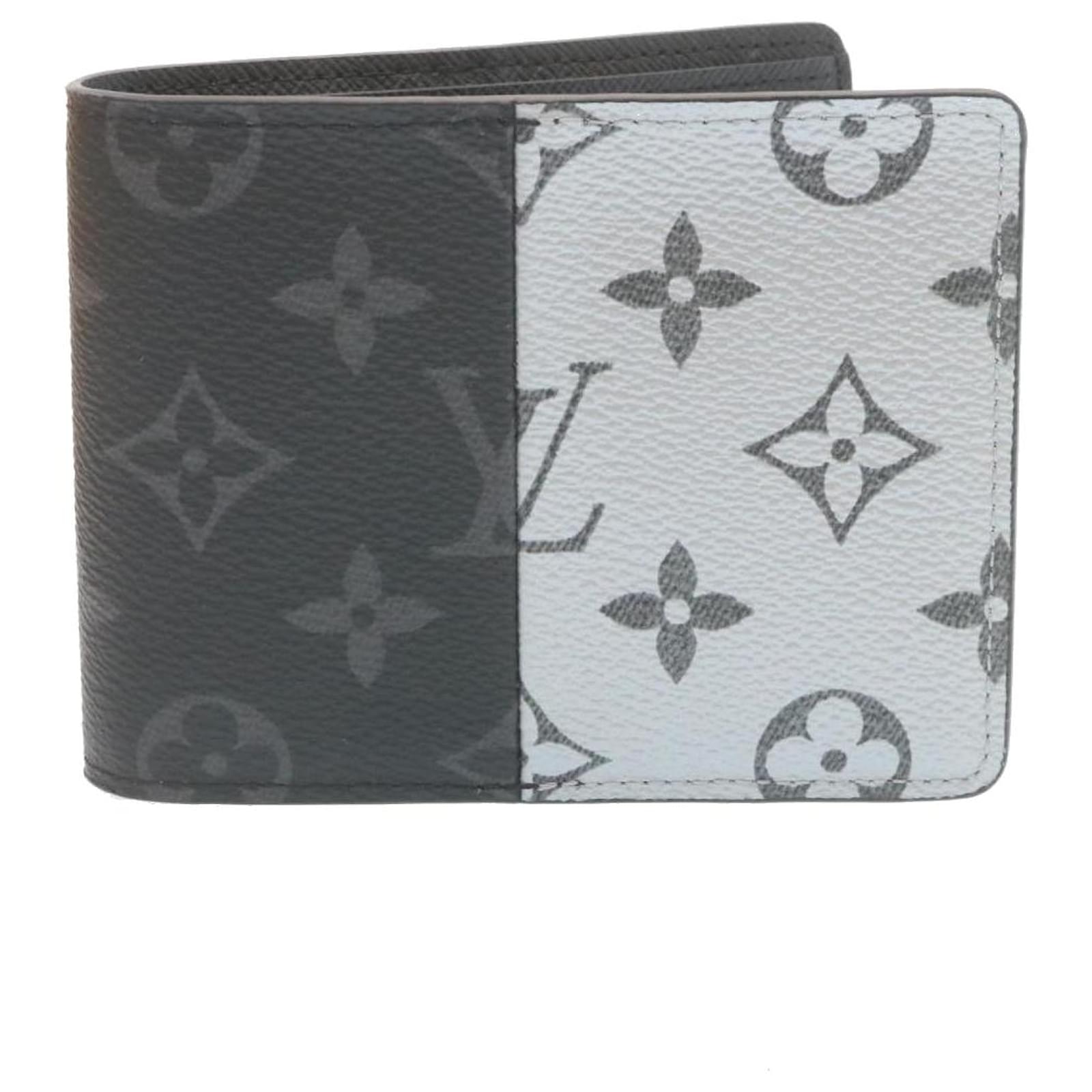 Louis Vuitton MONOGRAM Monogram Unisex Street Style Leather Folding Wallet  Logo (M60895) in 2023