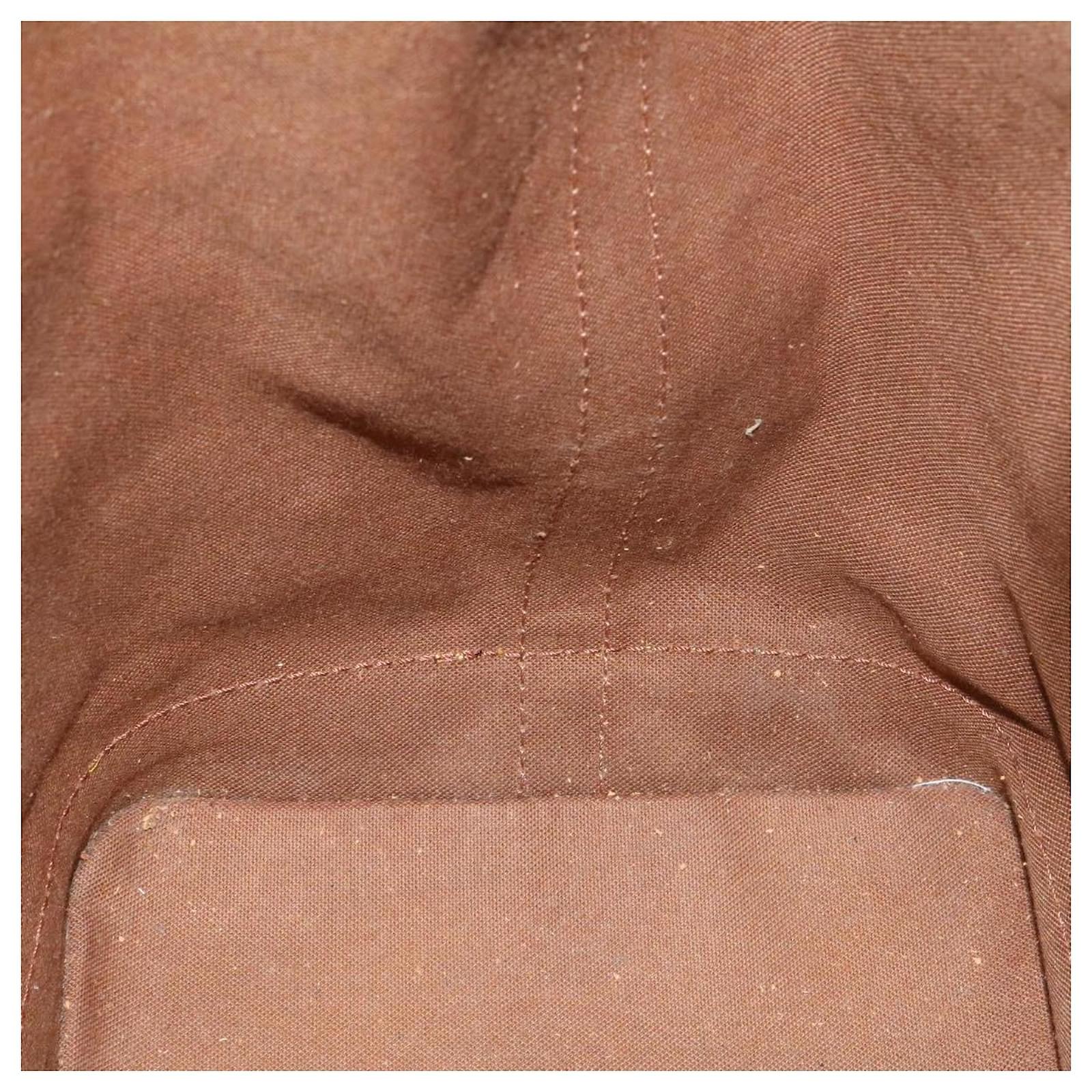 LOUIS VUITTON Monogram Noe Shoulder Bag M42224 LV Auth ai186 Cloth  ref.461919 - Joli Closet