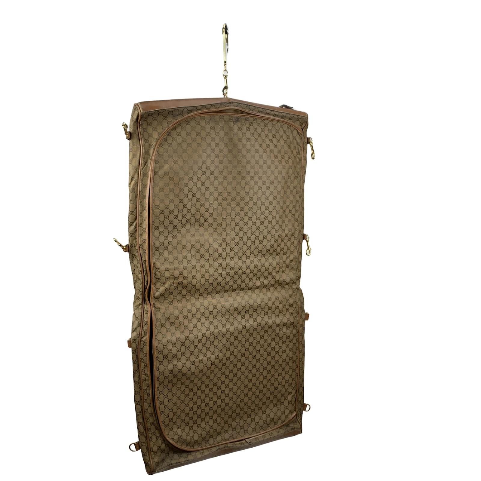 Gucci Brown Monogram Canvas Garment Carrier Travel Suit Cover Cloth  ref.462073 - Joli Closet