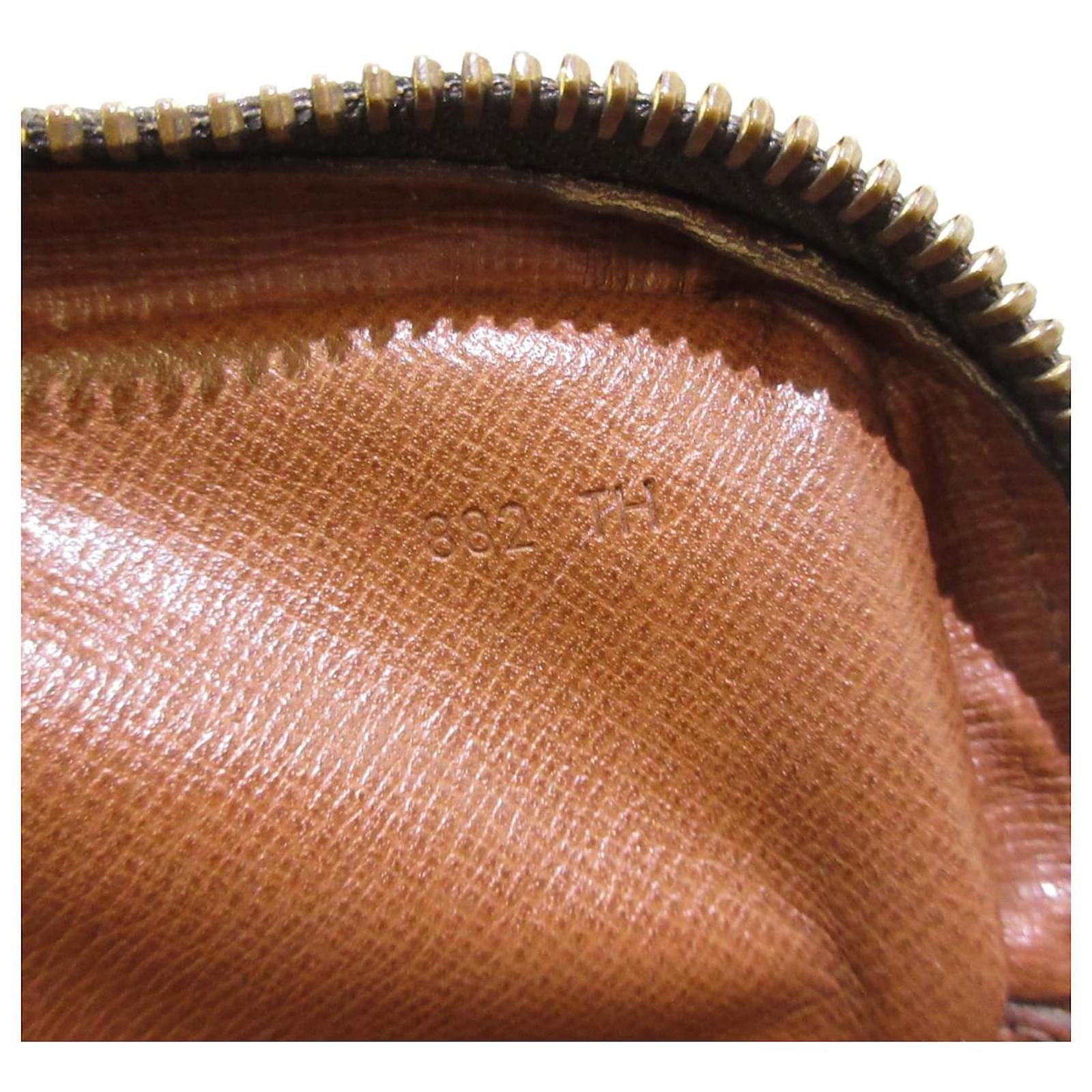 Louis Vuitton Marly Brown Cloth ref.1012174 - Joli Closet