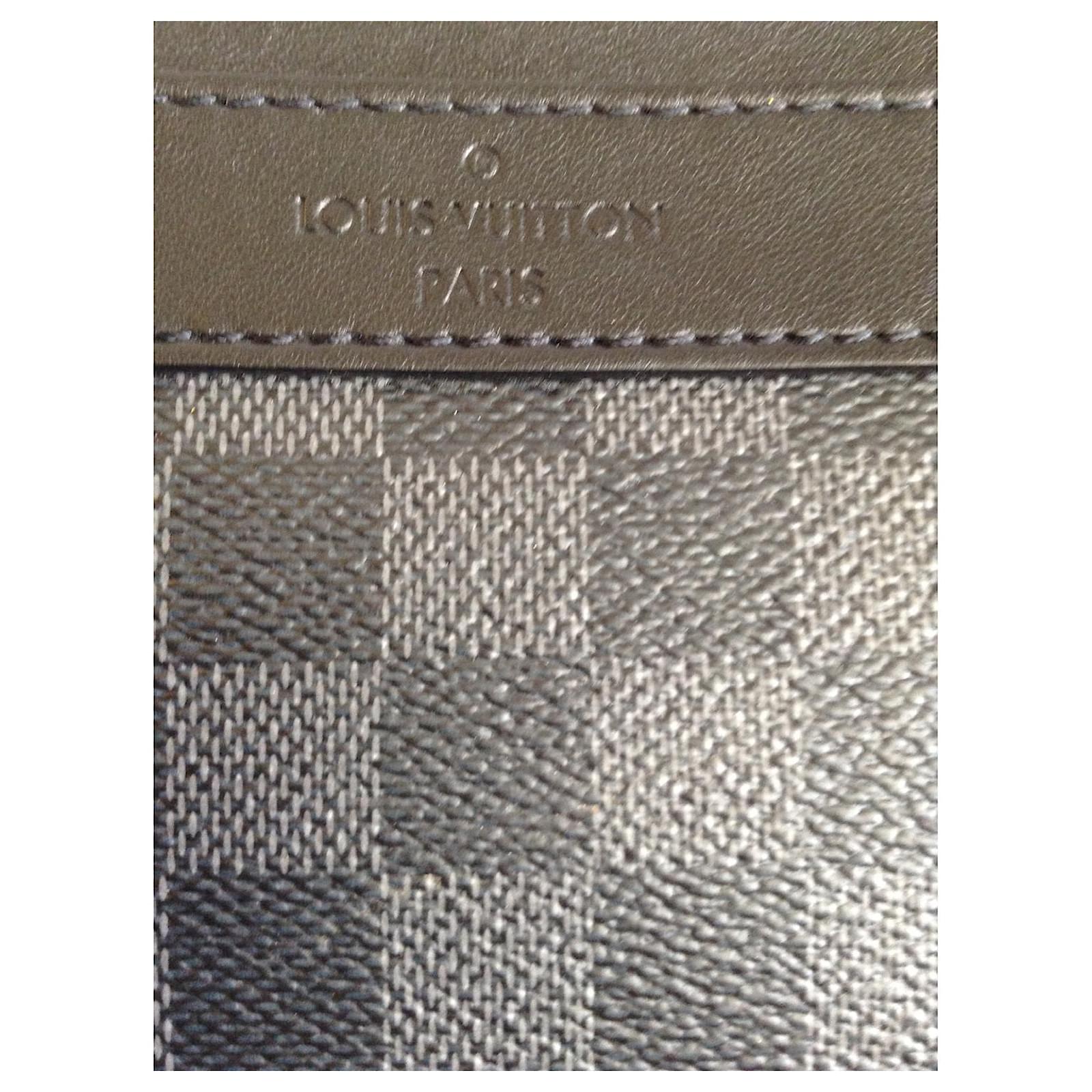 Louis Vuitton Trocadero Messenger Grey Cloth ref.464485 - Joli Closet