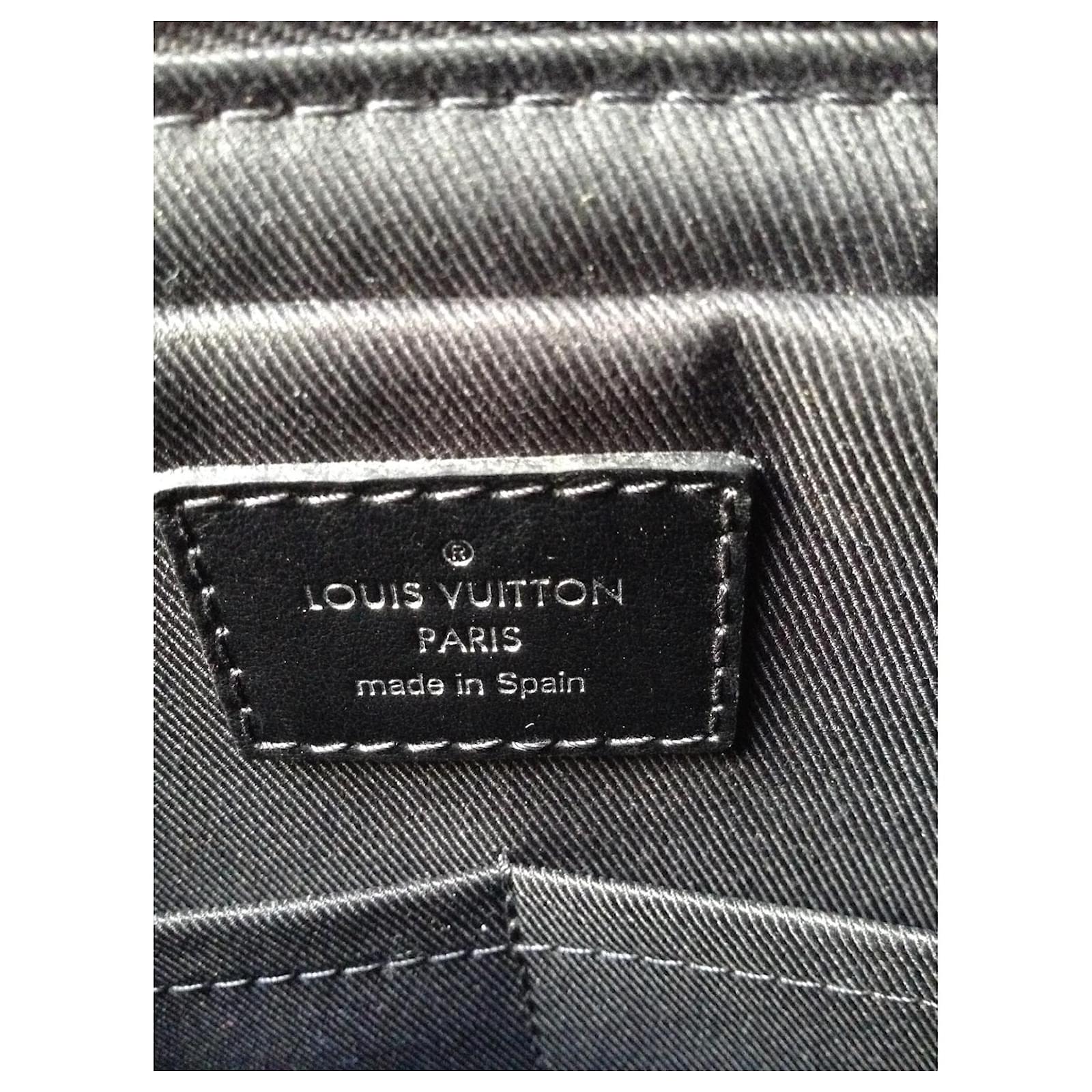 Louis Vuitton Trocadero Messenger Grey Cloth ref.464485 - Joli Closet