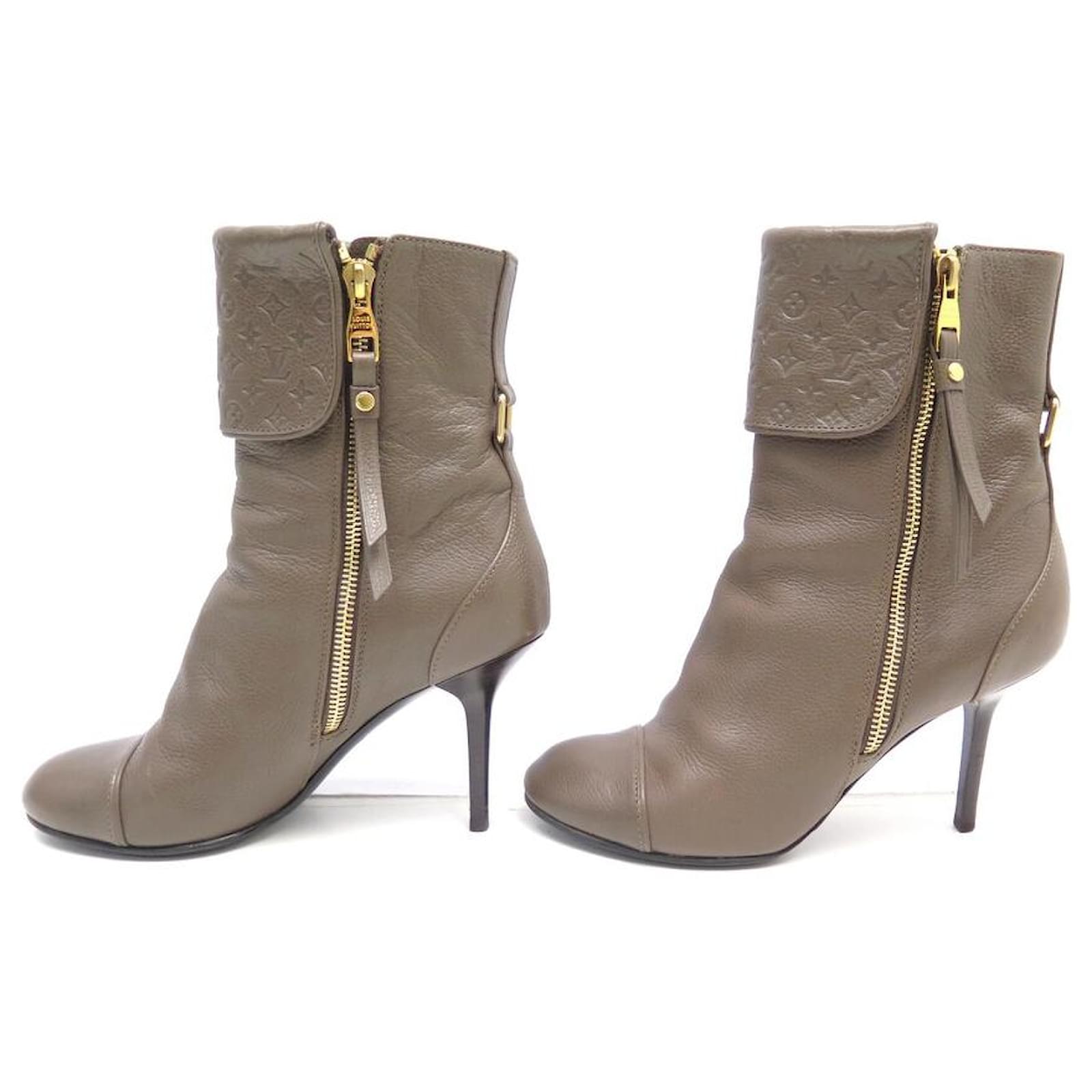 LOUIS VUITTON INSPIRED INFINITY ANKLE BOOTS 37 LEATHER MONOGRAM FOOTPRINT  BOOTS Brown ref.464547 - Joli Closet
