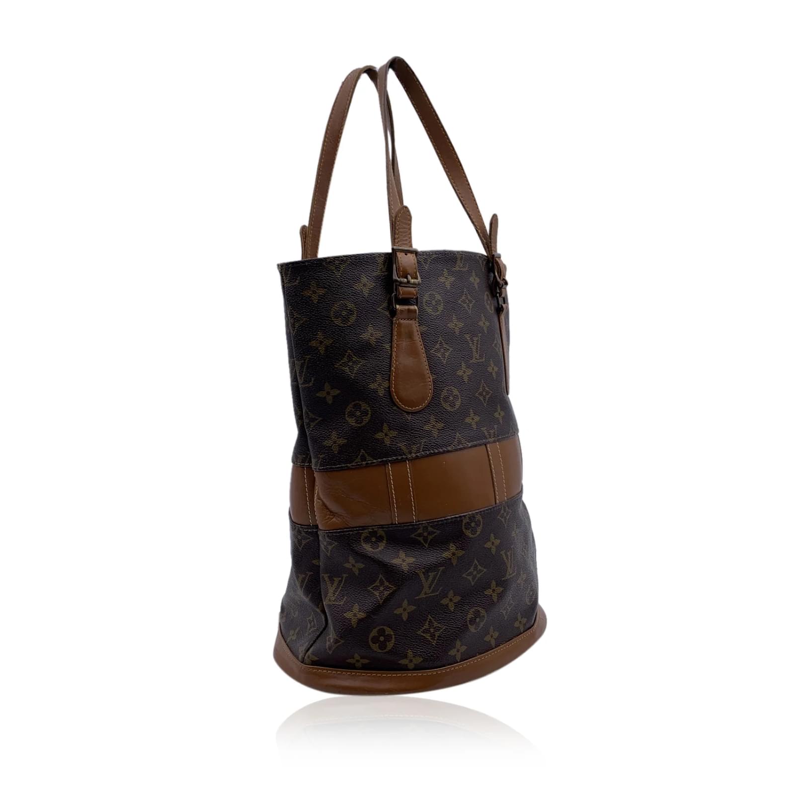 Louis Vuitton Vintage French Co. Made in USA Monogram Bucket Bag Brown  Cloth ref.464807 - Joli Closet