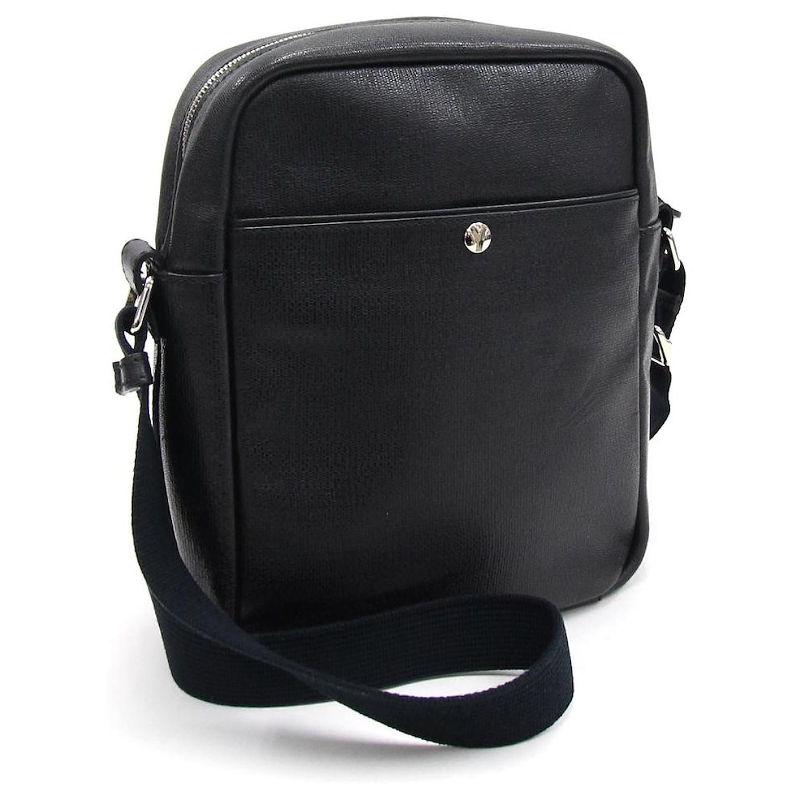 [Used] Yves Saint Laurent shoulder bag black PVC leather used diagonal