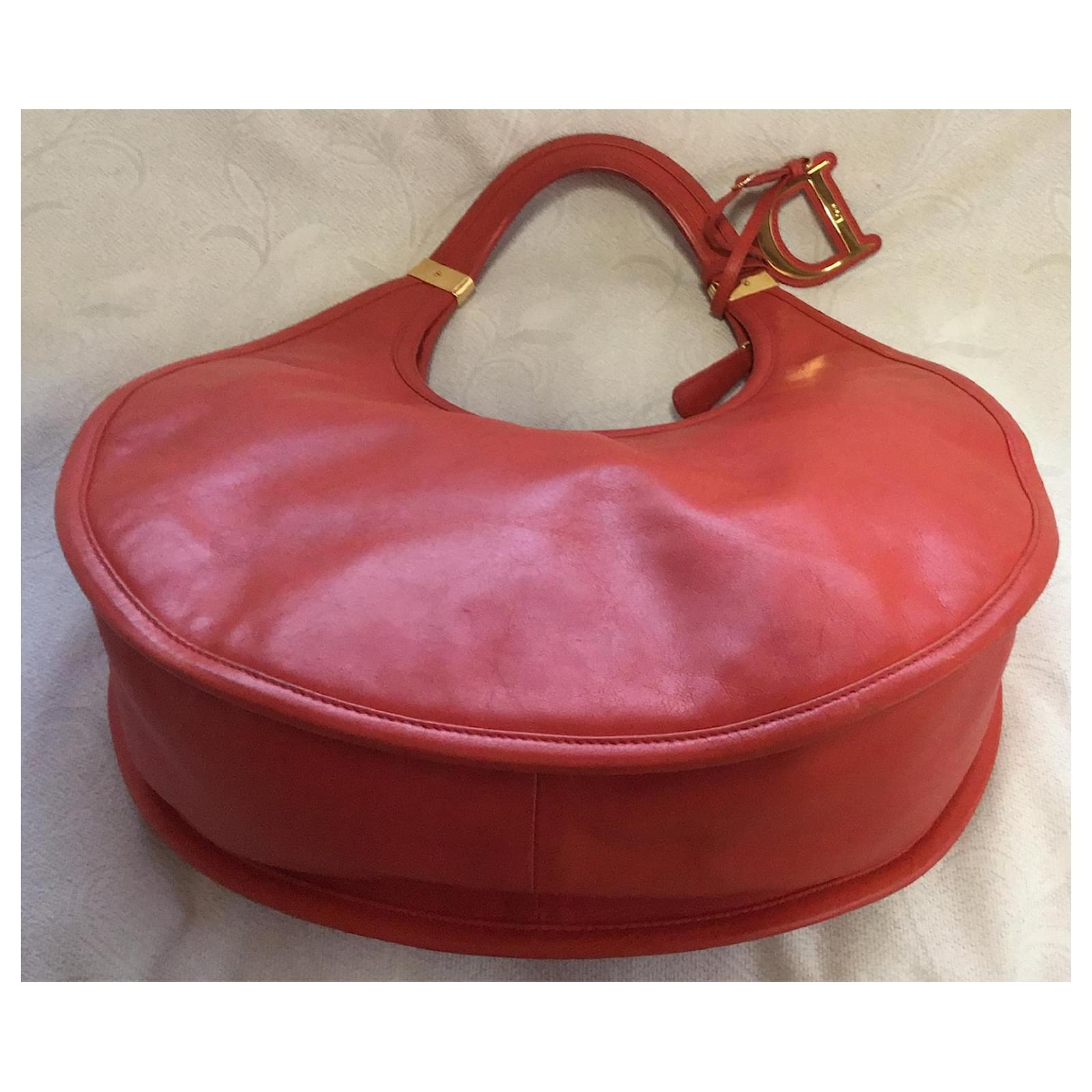 Christian Dior Bright Red Moon Bag Leather ref.466136 Joli Closet