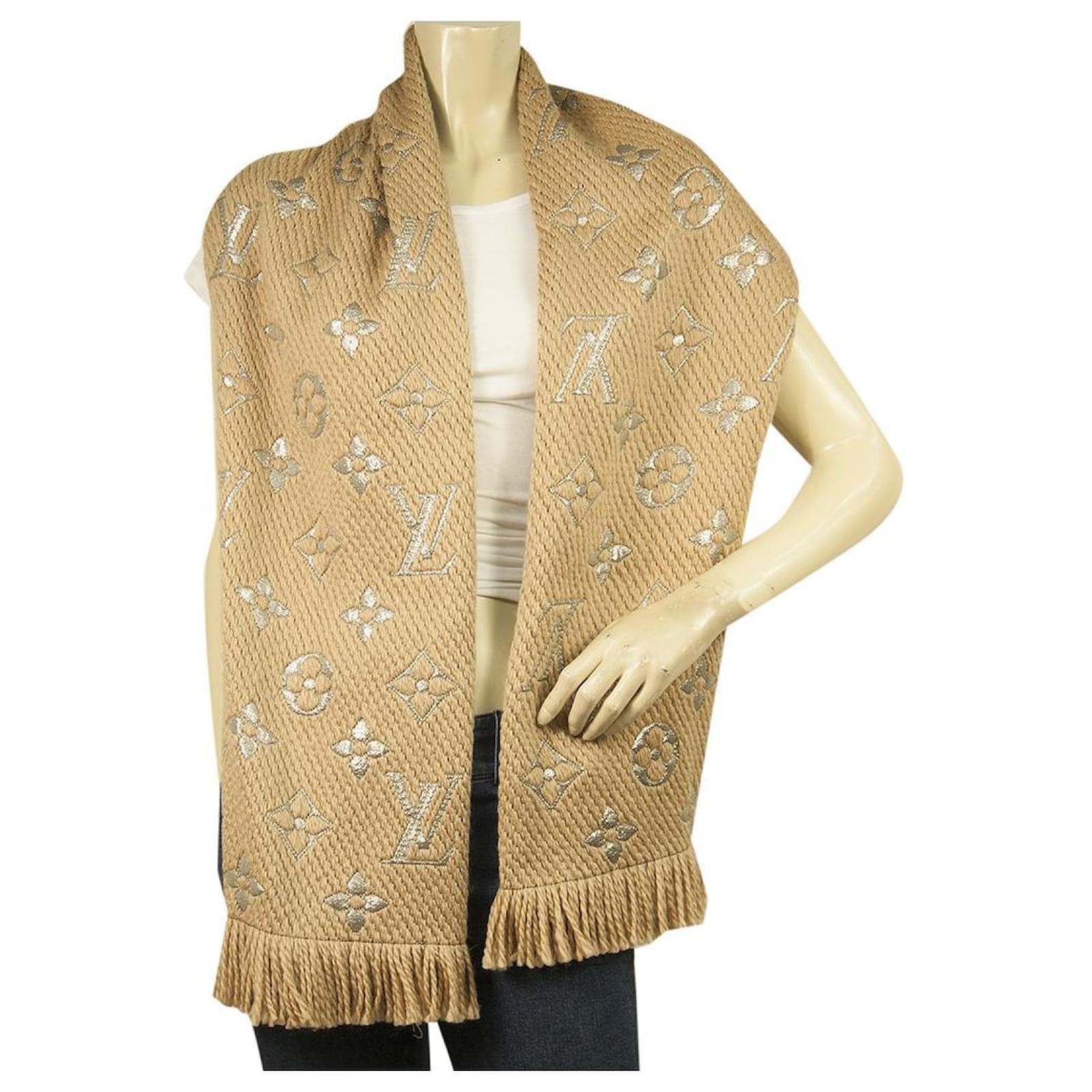 Louis Vuitton monogram beige with silver LV Wool Silk Logomania scarf  M75834 ref.466894 - Joli Closet