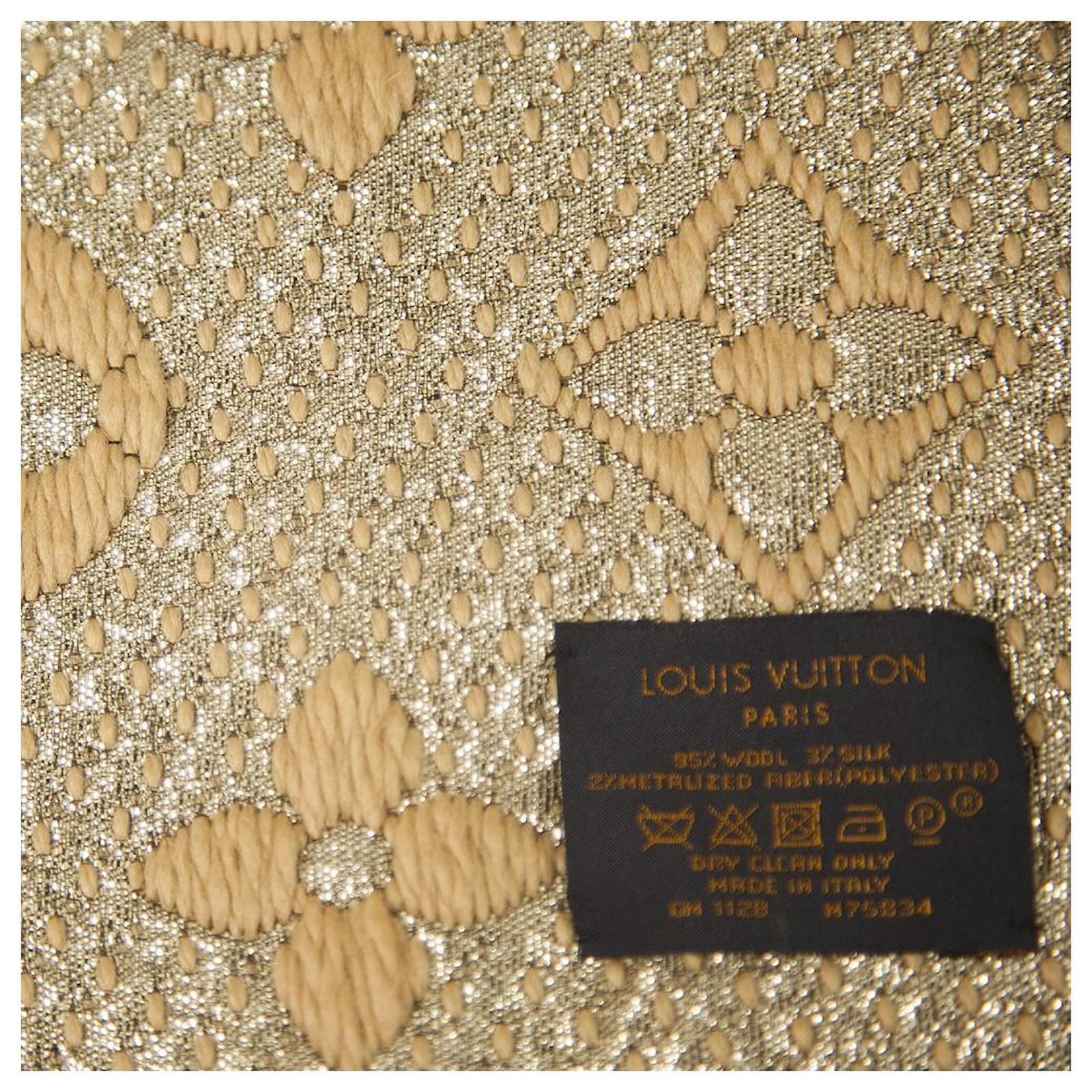 Louis Vuitton Lv woman scarf beige with silver logo