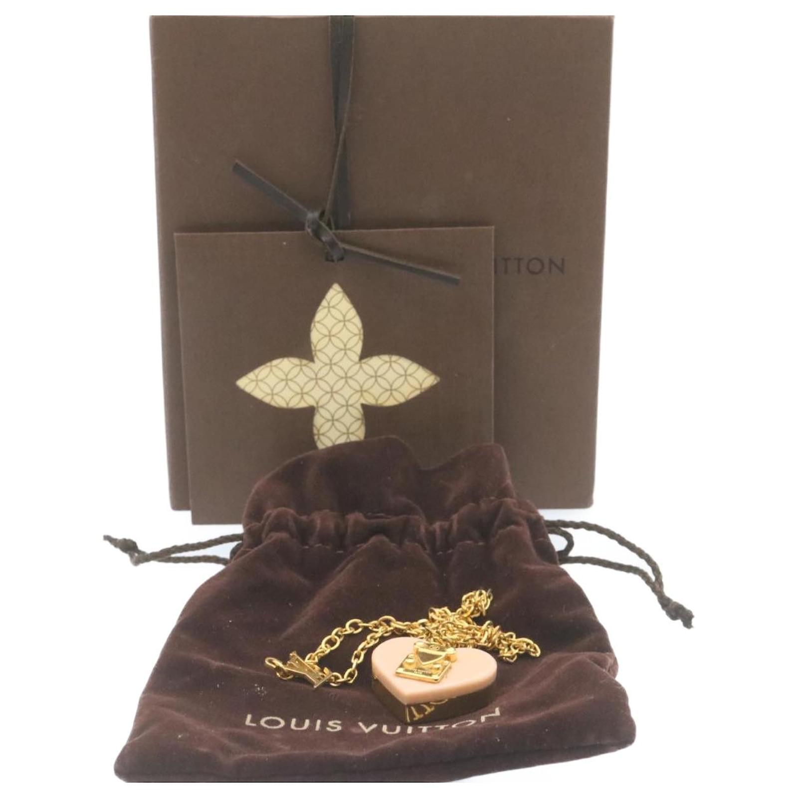Louis Vuitton Pandantif LV XL Necklace