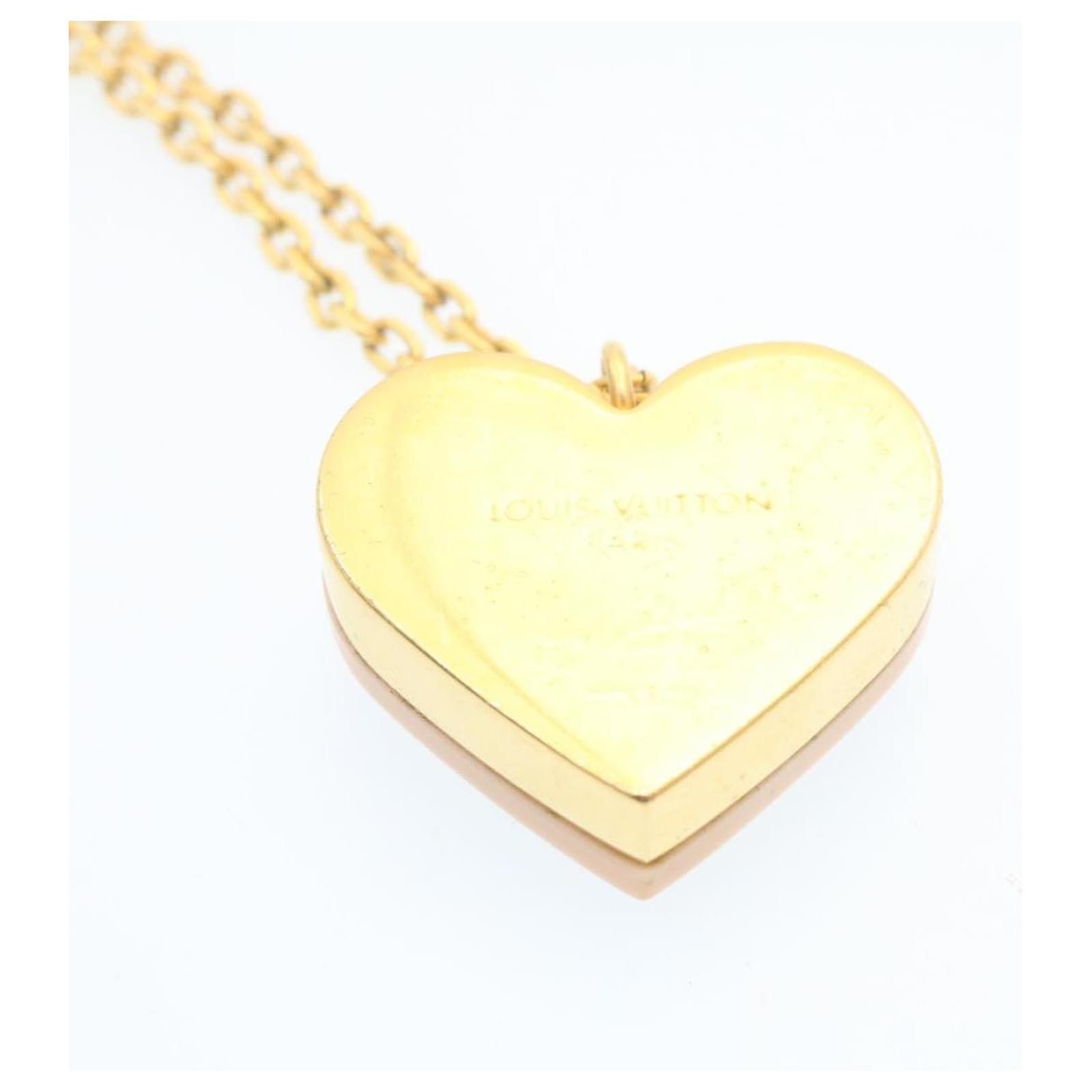 LOUIS VUITTON Pandantif Lock Me Necklace Heart Pink Gold Tone LV Auth 28249  Metal ref.468559 - Joli Closet