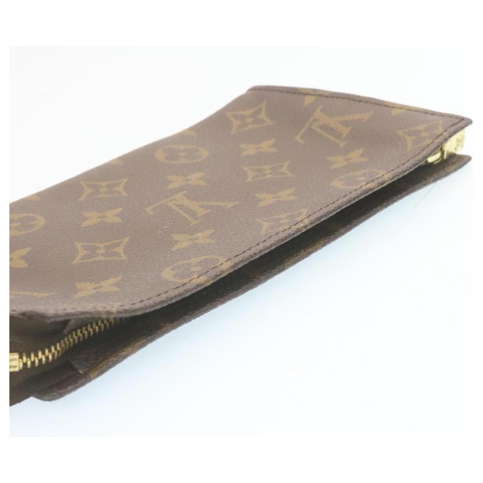 LOUIS VUITTON Monogram Bucket GM Pouch Accessory Pouch LV Auth 48678 Cloth  ref.1015507 - Joli Closet