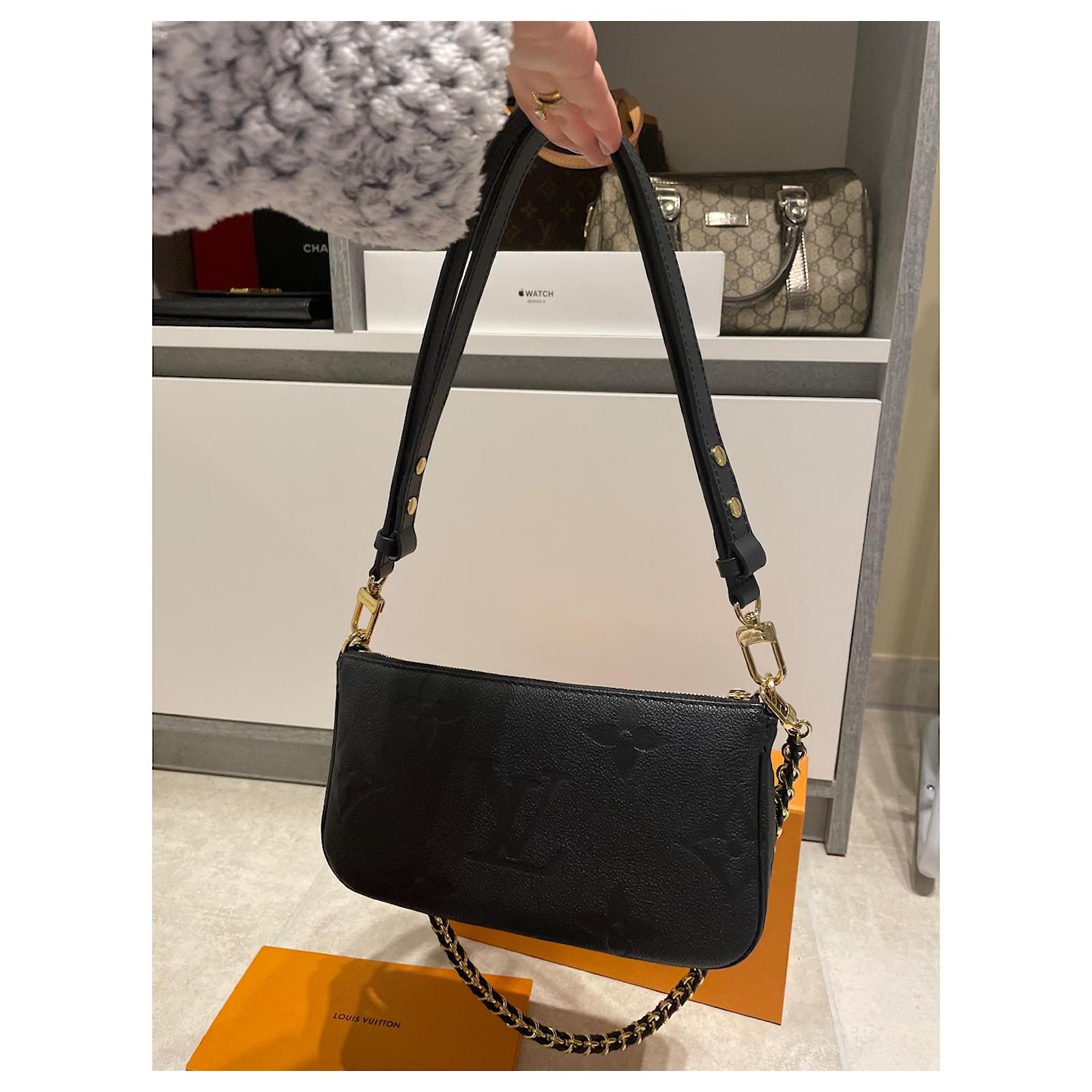 Louis Vuitton Multi pouch imprint Black Leather ref.615593 - Joli