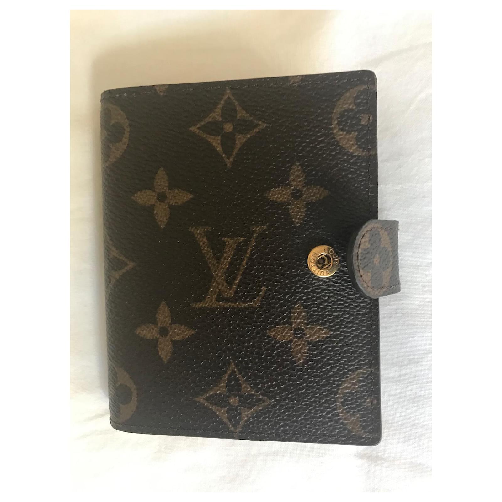Louis Vuitton Small leather goods - directory Dark brown ref