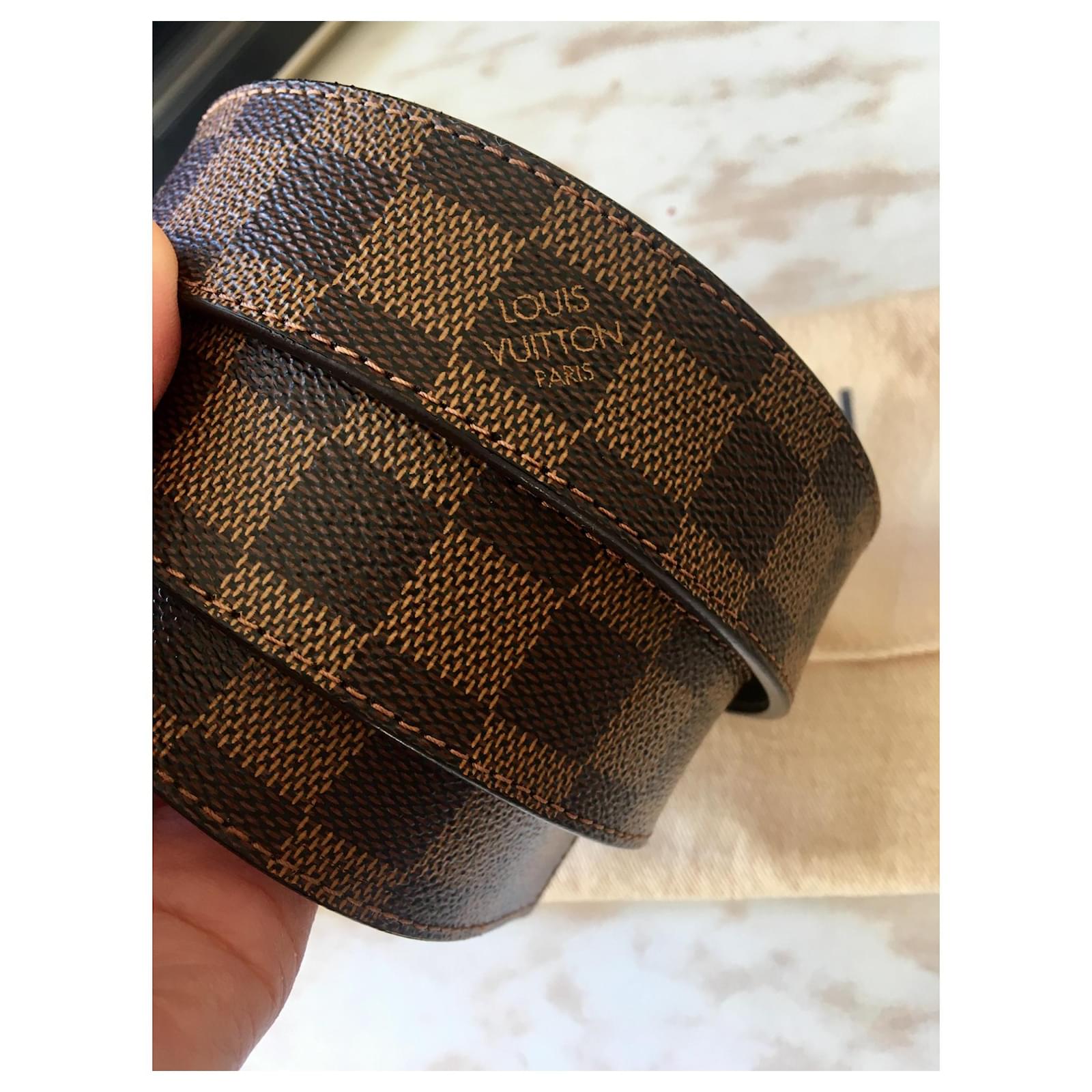 Louis Vuitton Inventeur Dark Brown Leather Belt Size 34 – Genuine Design  Luxury Consignment