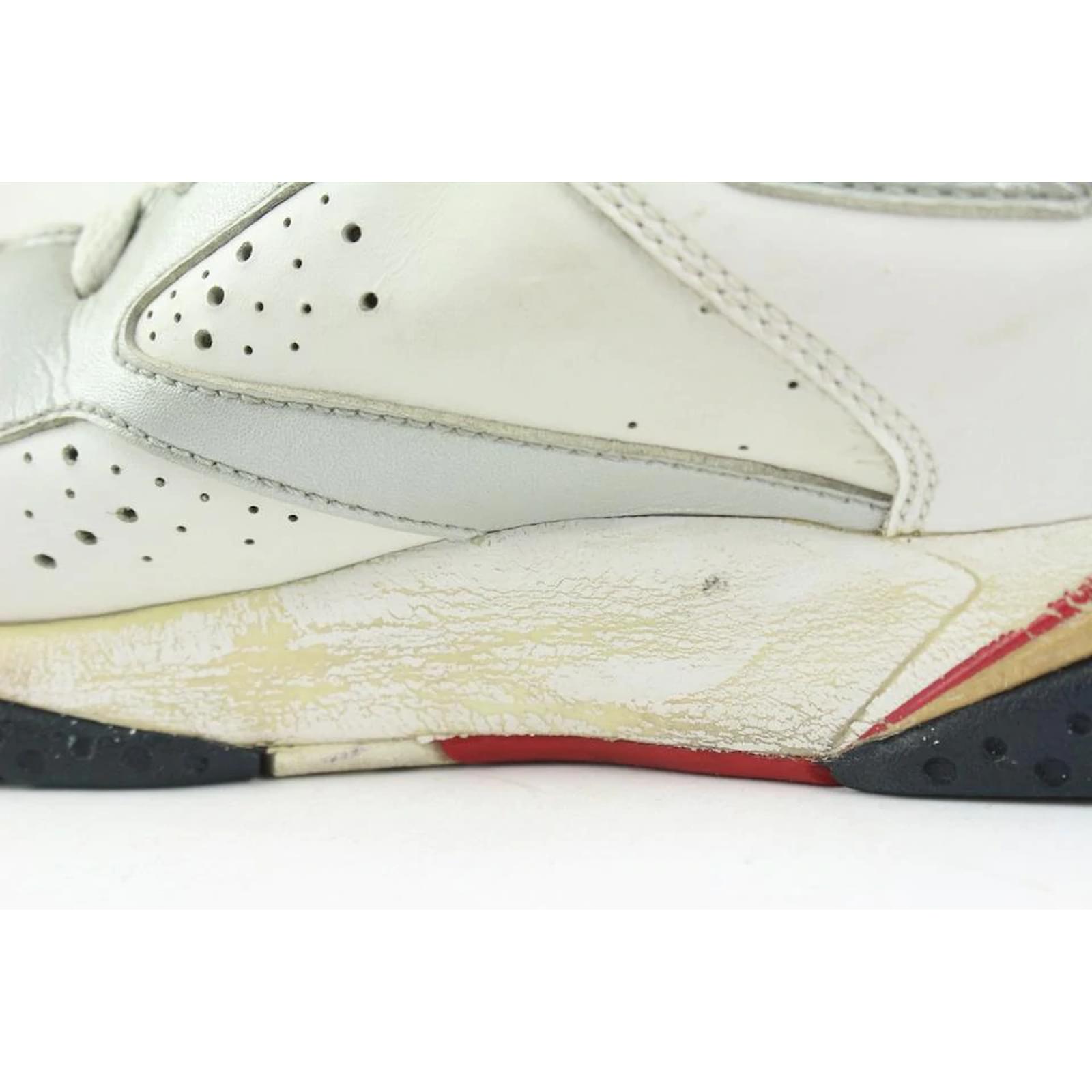 7 youth jordans