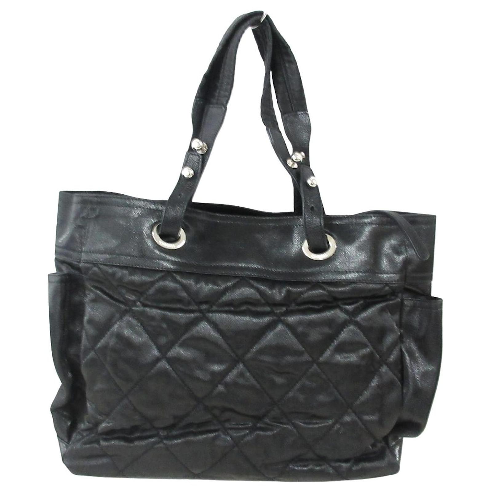 Chanel Paris Biarritz Black Leather ref.476355 - Joli Closet