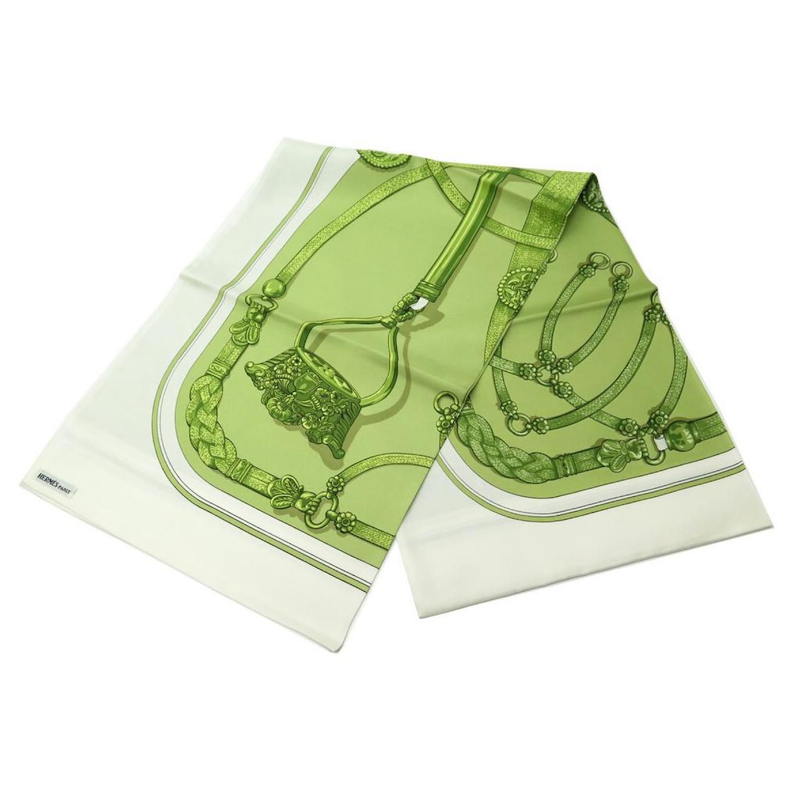 Hermès NEW HERMES SCARF GAUCHO LATHAM SCARF IN GREEN SILK NEW SILK