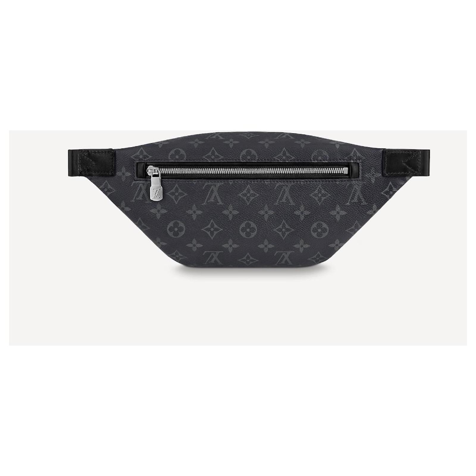 AUTH LOUIS VUITTON DISCOVERY BUMBAG PM M46108 LEATHER GRAY W40