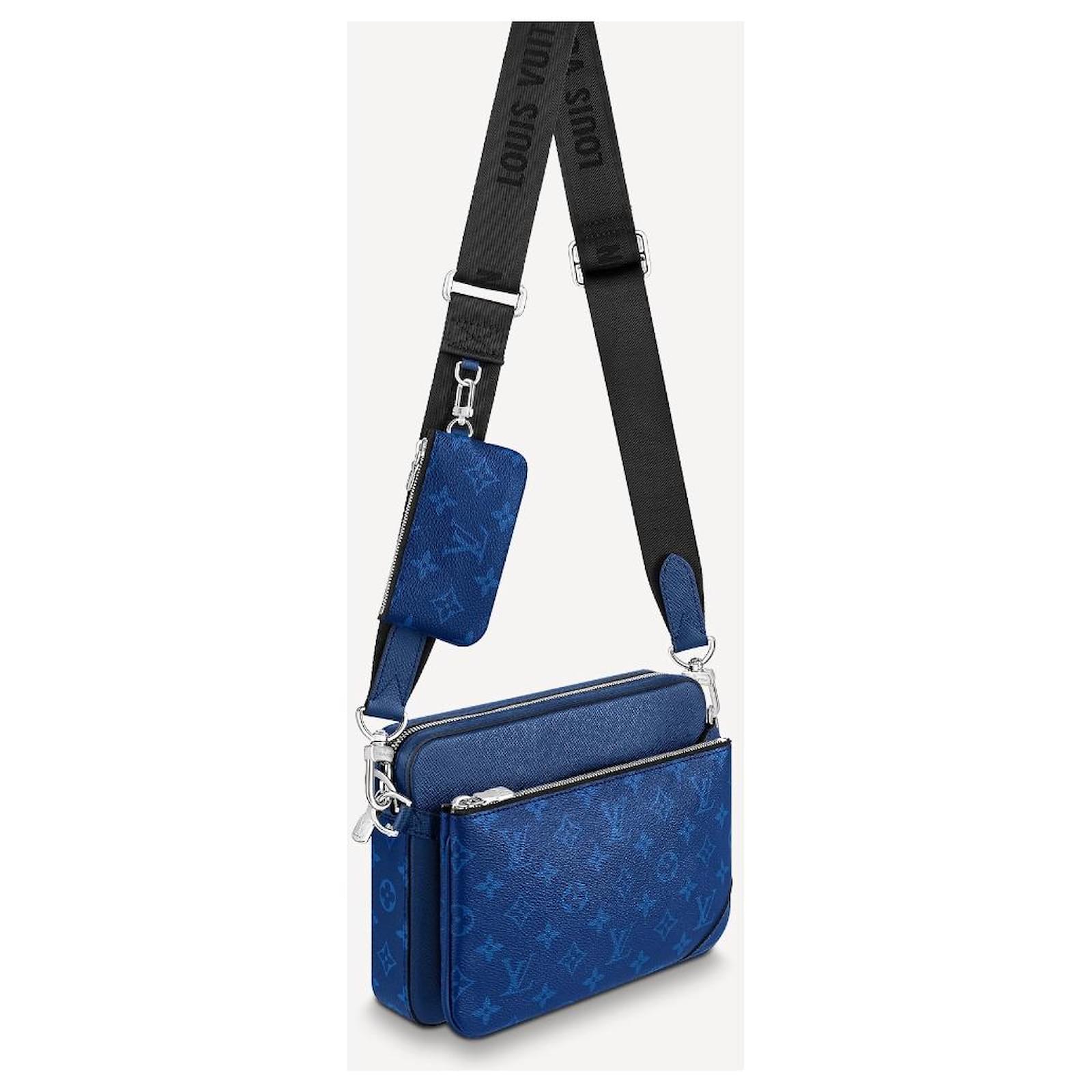 Trio messenger leather bag Louis Vuitton Blue in Leather - 22714225