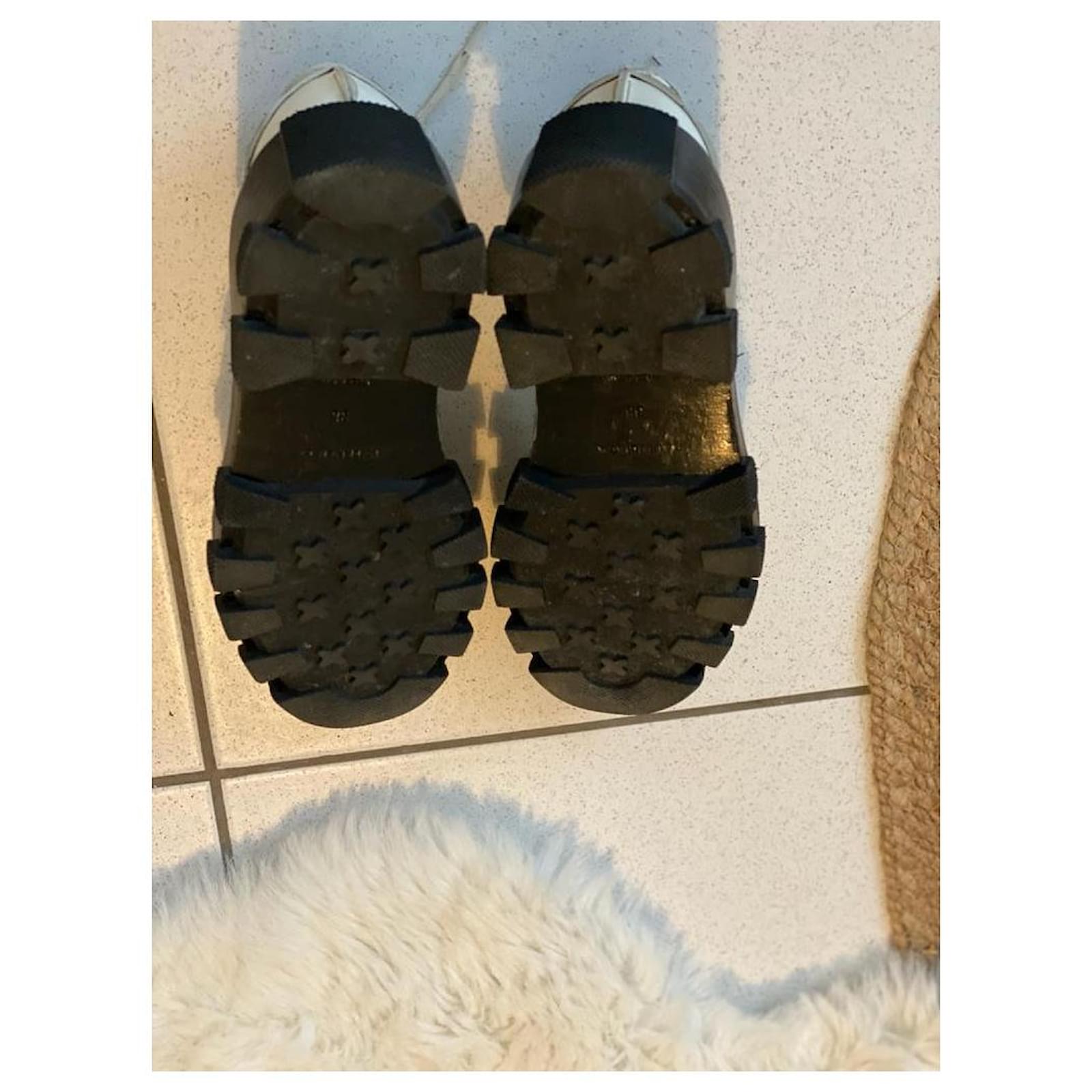 balenciaga lacet noir