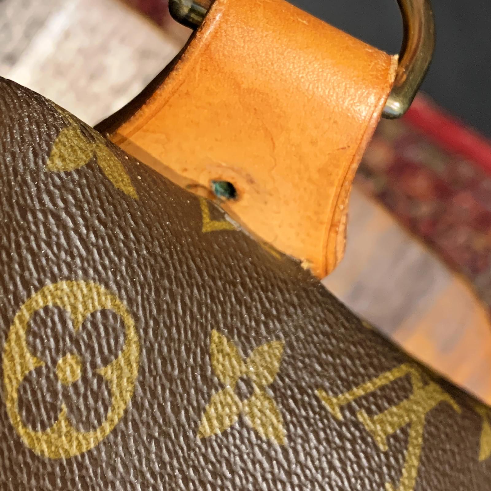 Louis Vuitton Monogram Canvas Polochon 70 XL Duffle Travel Bag Brown Suede  ref.479262 - Joli Closet