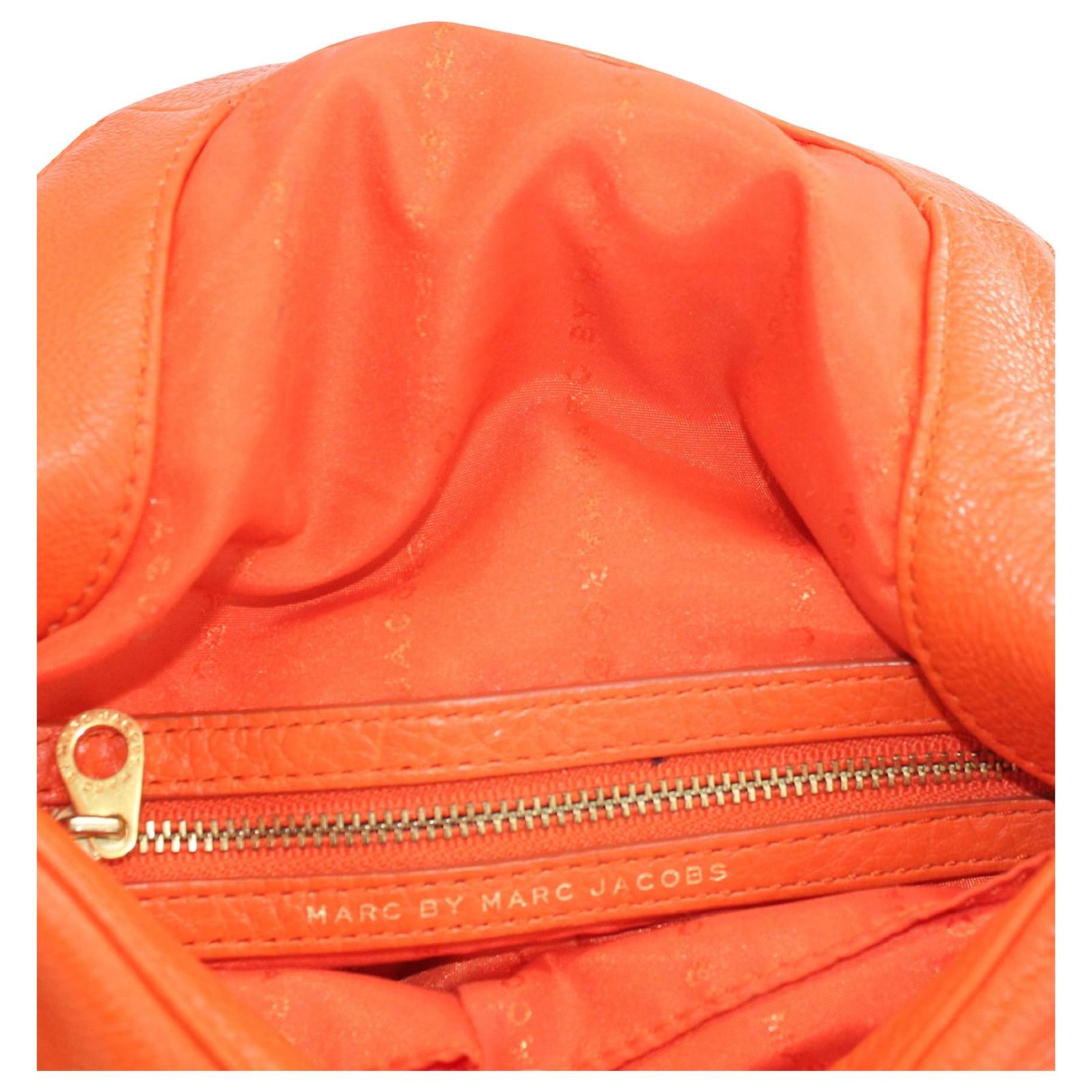 Marc by Marc Jacobs Classic Q Natasha Mini Crossbody Flap Bag in Orange  Leather ref.479595 - Joli Closet