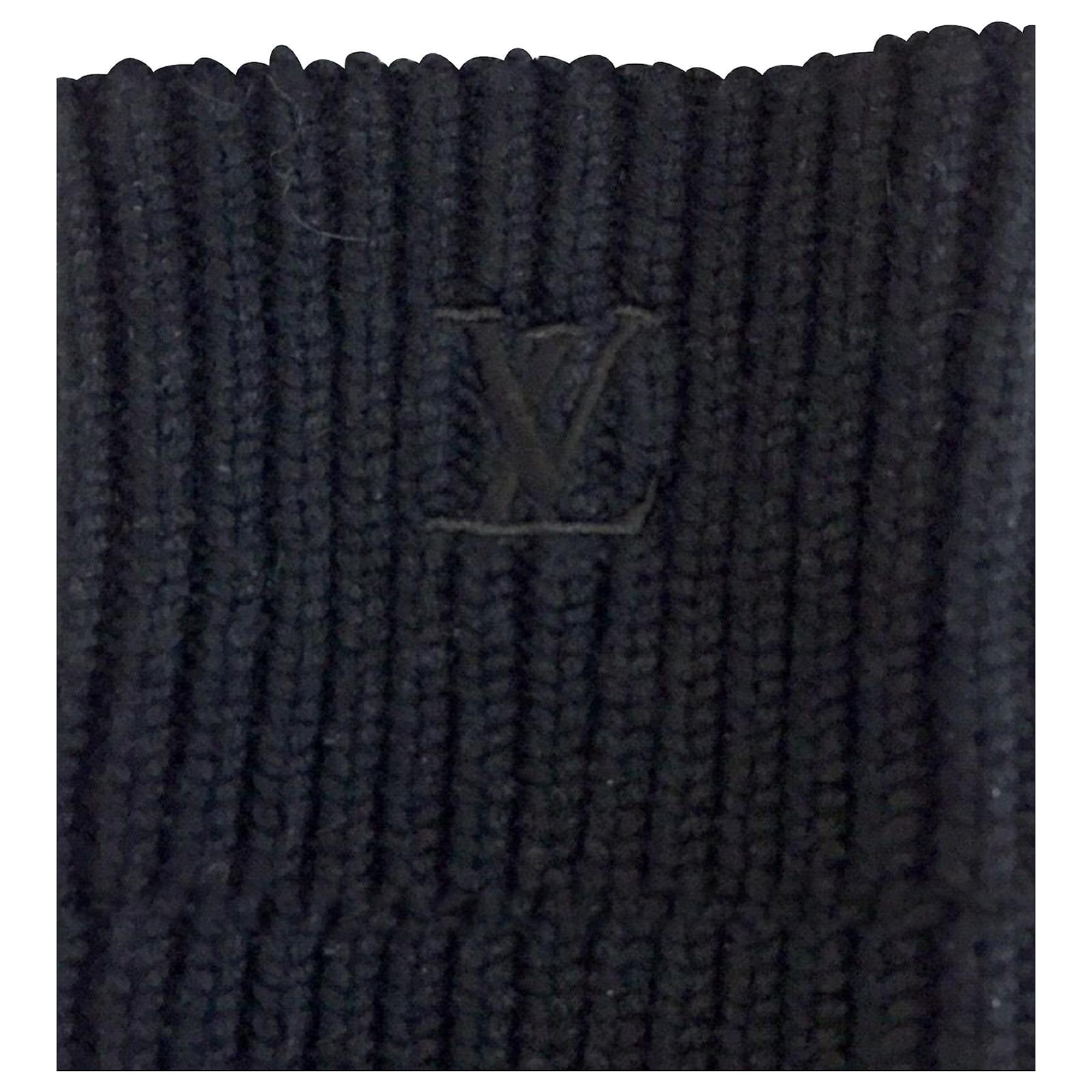 Louis Vuitton Tacchi Nero Pelle verniciata ref.262957 - Joli Closet