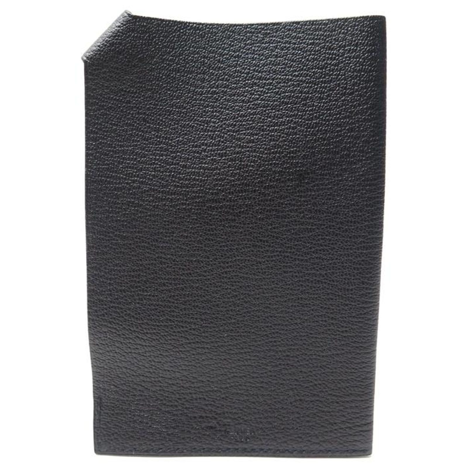 Hermès NEW HERMES TARMAC PASSPORT HOLDER BLACK MYSORE GOAT LEATHER NEW