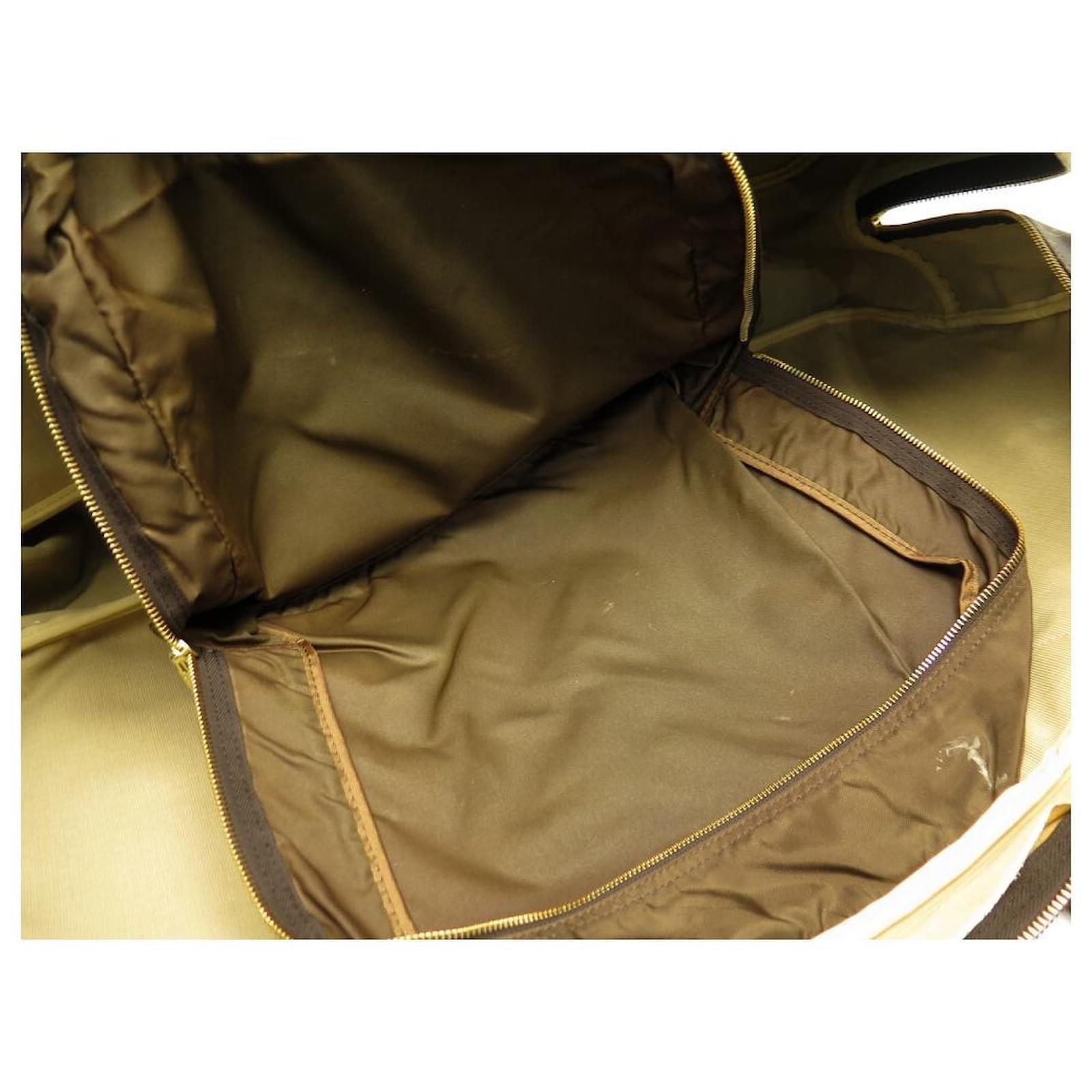 Cloth travel bag Louis Vuitton Brown in Cloth - 32178612