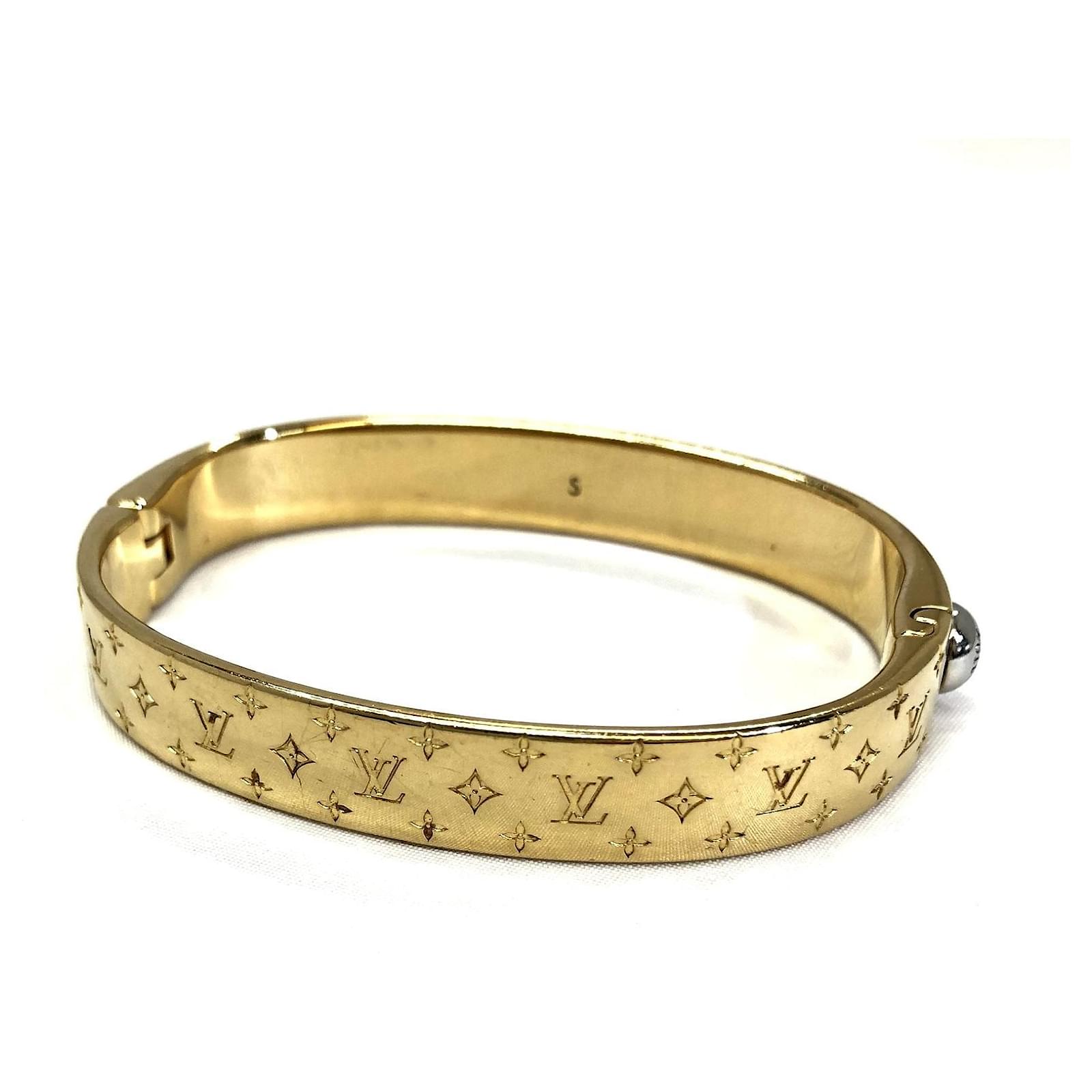 Louis Vuitton Gold My Blooming Strass Bracelet Golden Metal Gold-plated  ref.1009589 - Joli Closet