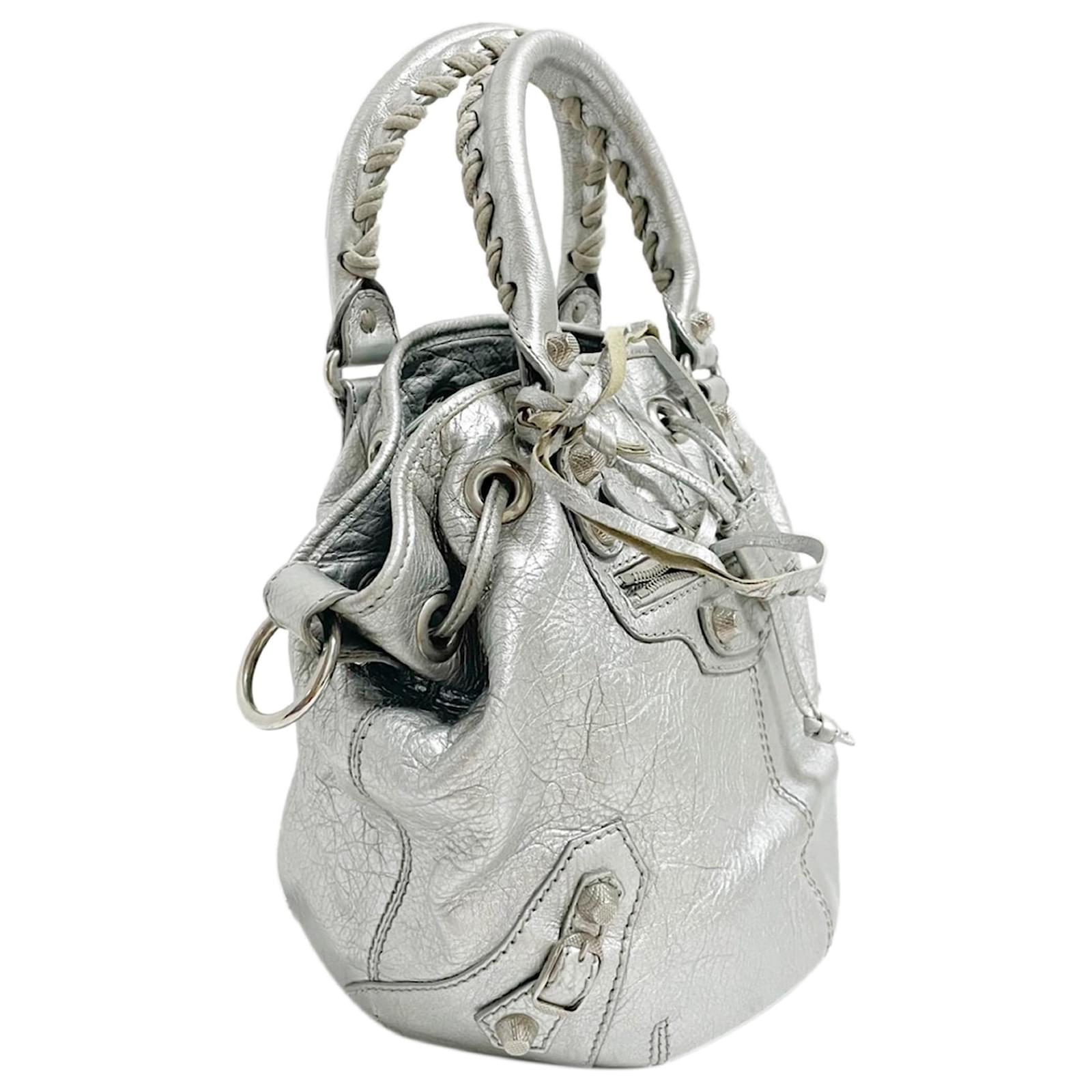 バッグ doublet - CHEERLEADING POMPON BAG SILVER Balenciaga Silver Motocross Classic Pompon Bucket Bag