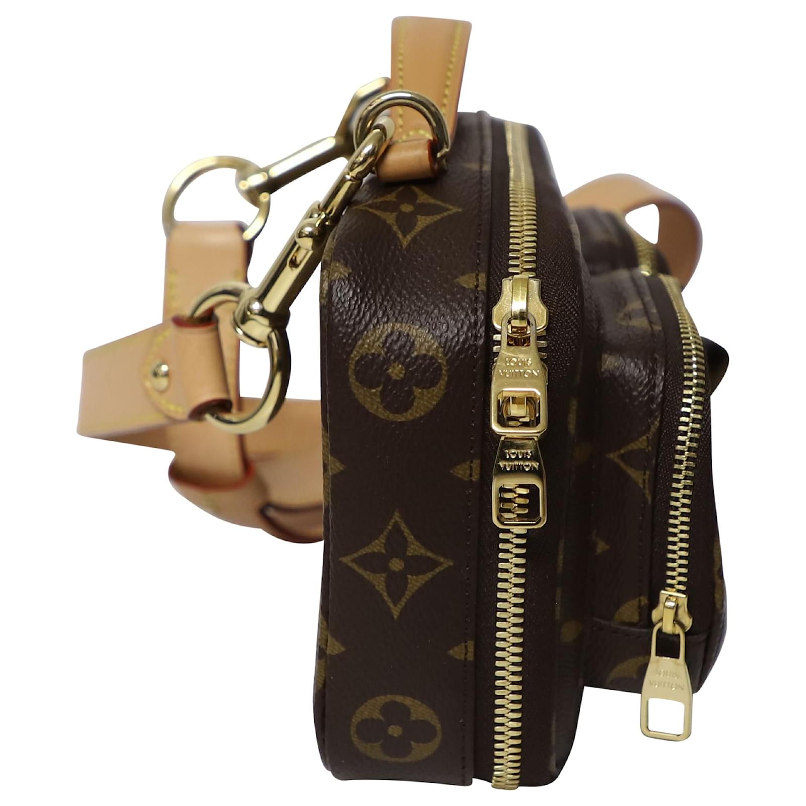 Louis Vuitton Utility Crossbody Bag in Brown Leather ref.488653 - Joli  Closet