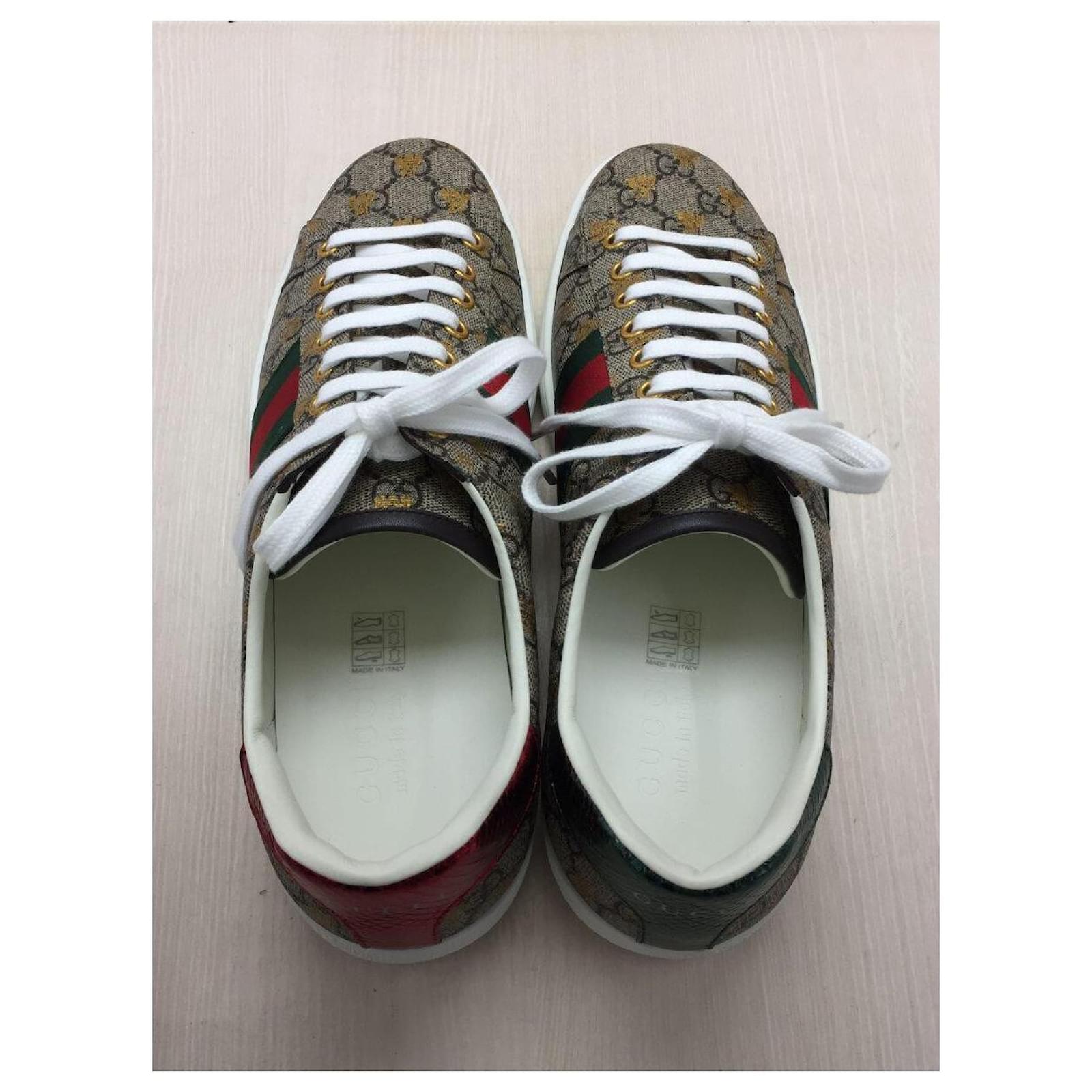 GUCCI GG Supreme with Ace Bee / Low-cut sneakers / UK10 / 548950