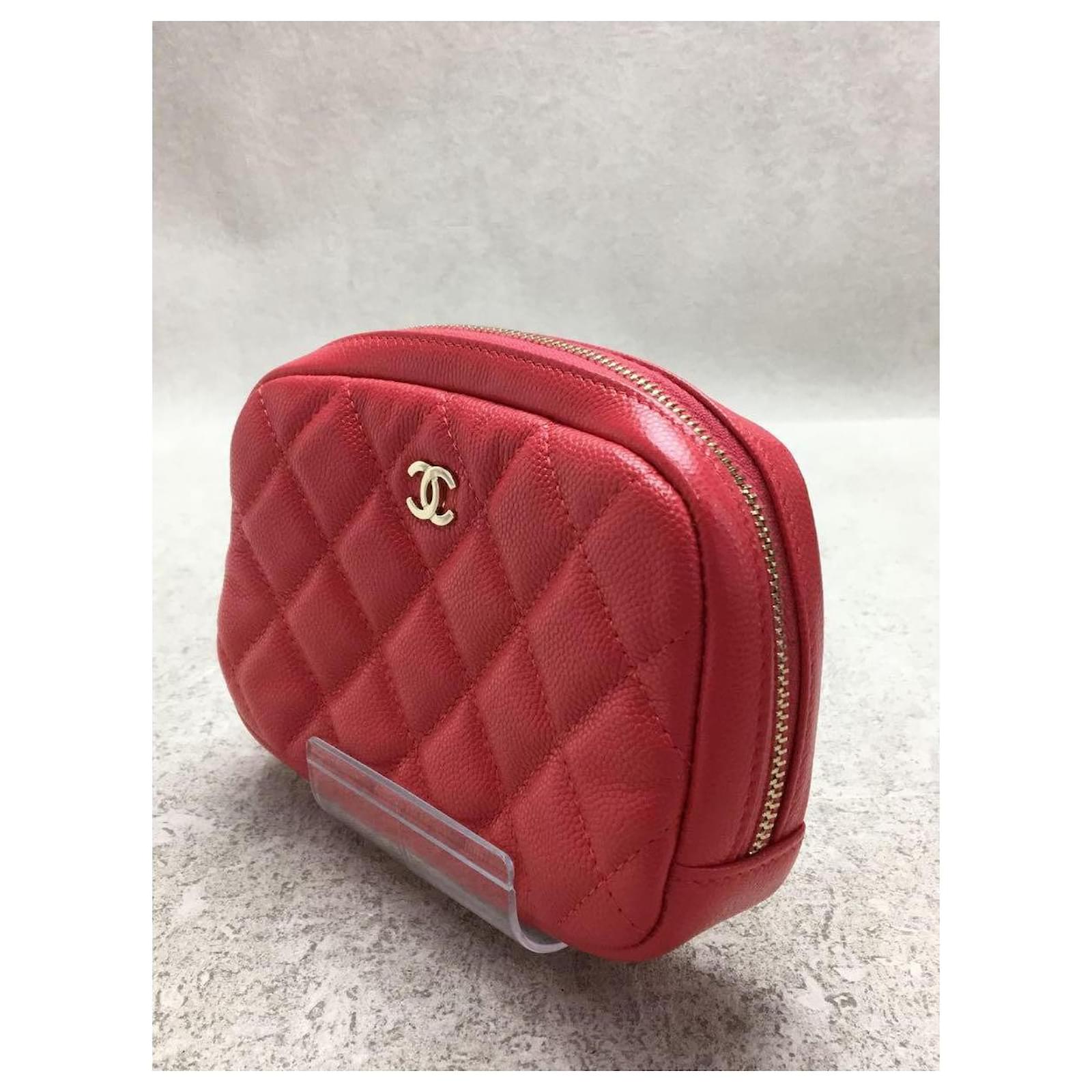 CHANEL / Classic Small Pouch / A80909 / Matrasse / Caviar Skin Red Leather   - Joli Closet