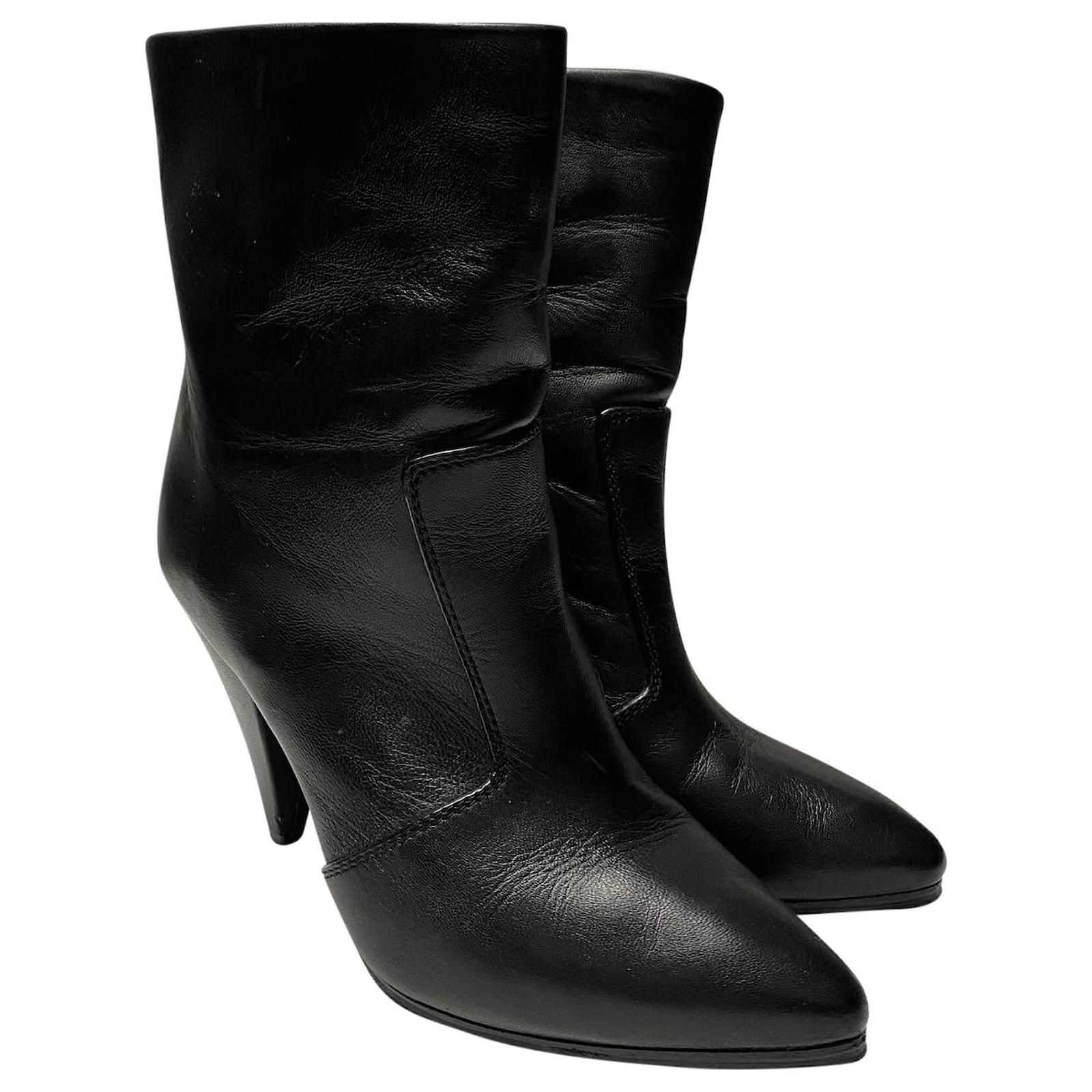 Stuart weitzman best sale atomic west bootie