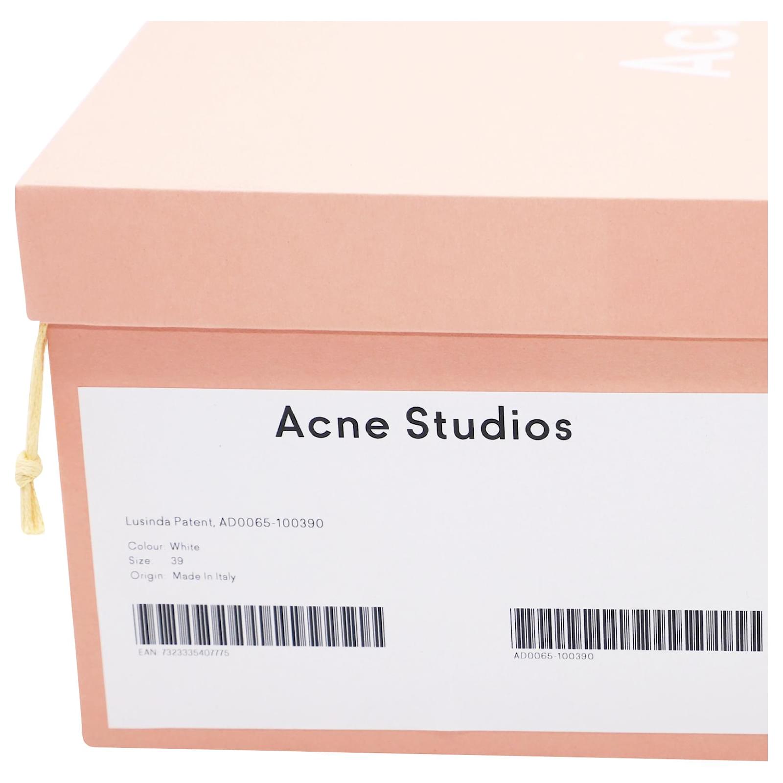 Acne studios outlet lusinda