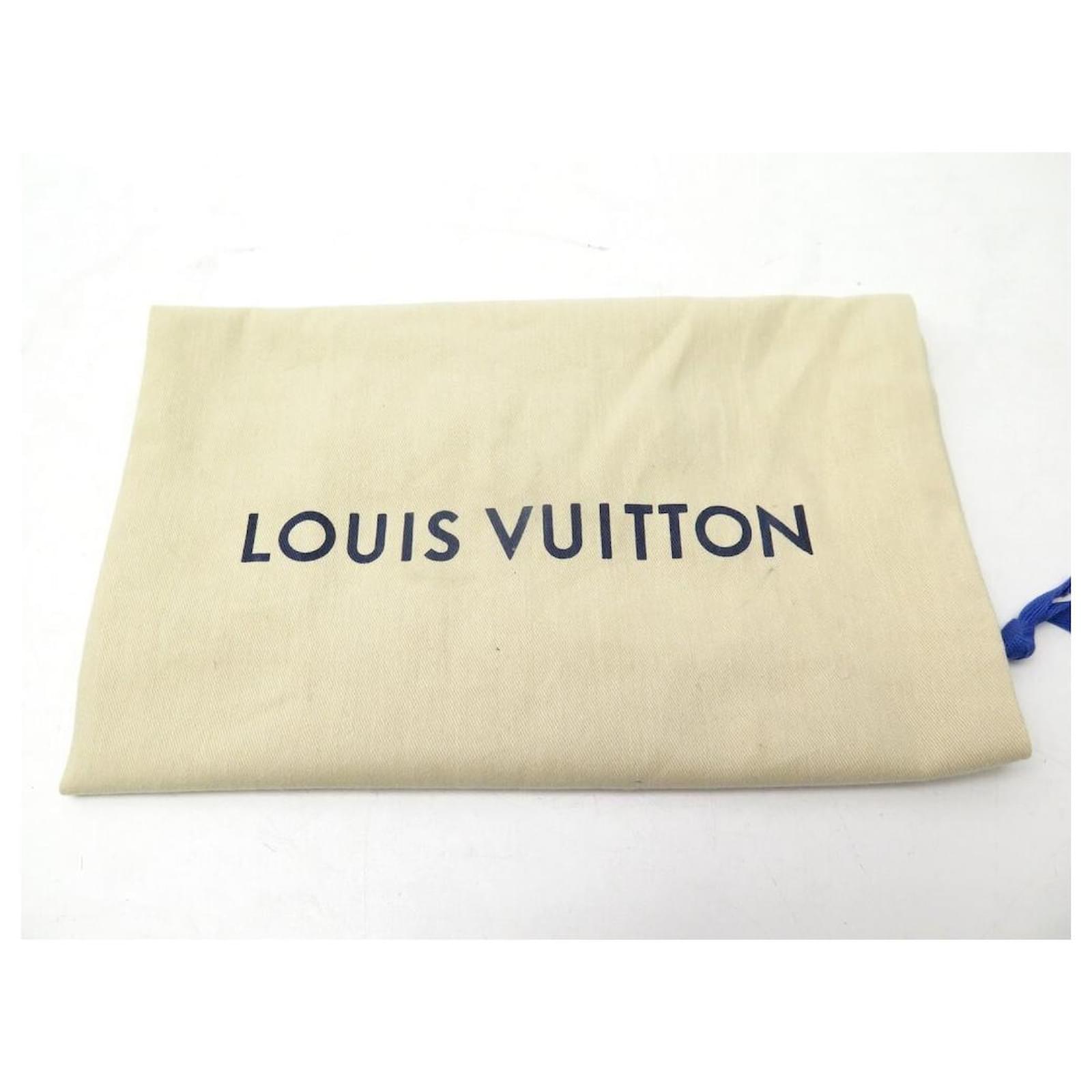 Louis Vuitton Metallic Blue Sneakers Leather Patent leather ref.790736 -  Joli Closet