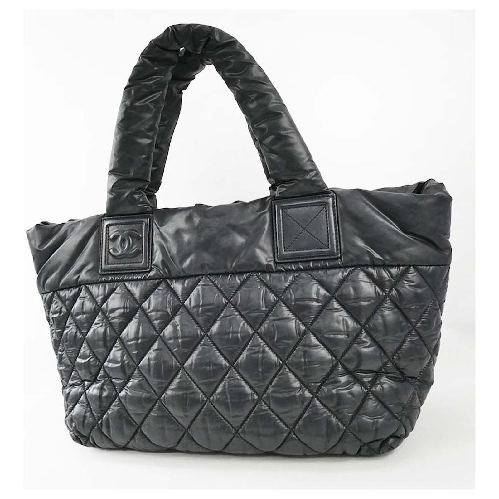 Used] ☆ CHANEL Coco Cocoon Black Black Tote Bag Handbag Bag Nylon  ref.491581 - Joli Closet