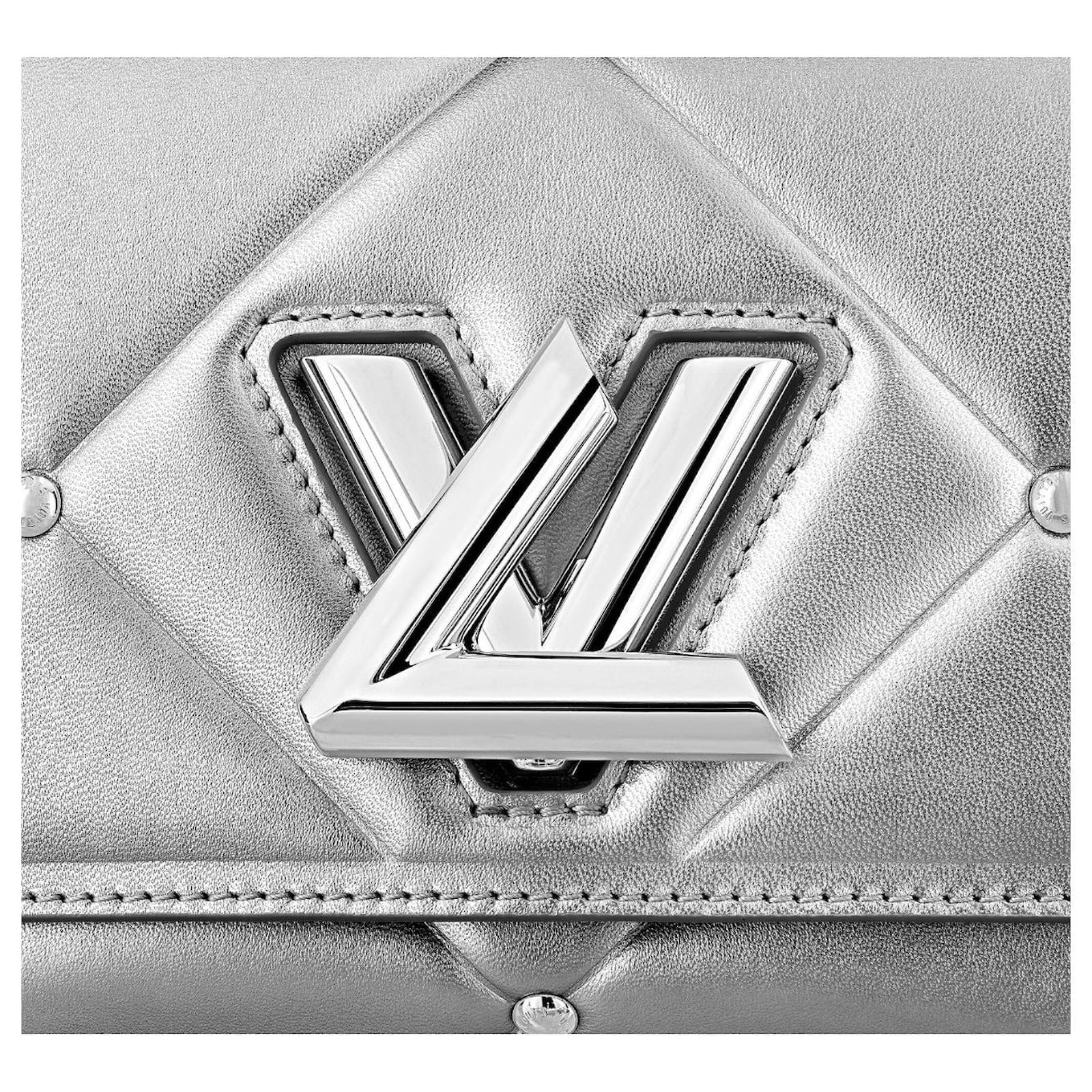 Louis Vuitton Twist PM Black Silver hardware Fur ref.217683 - Joli Closet