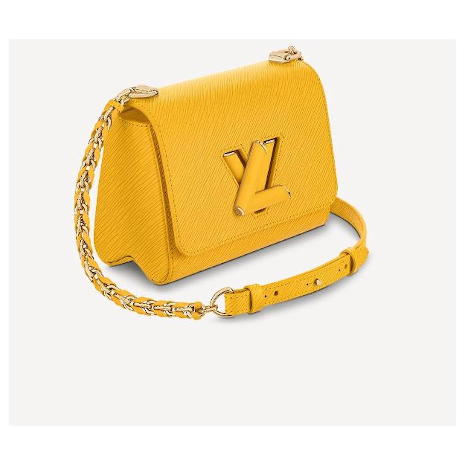Outdoor leather bag Louis Vuitton Yellow in Leather - 34270262