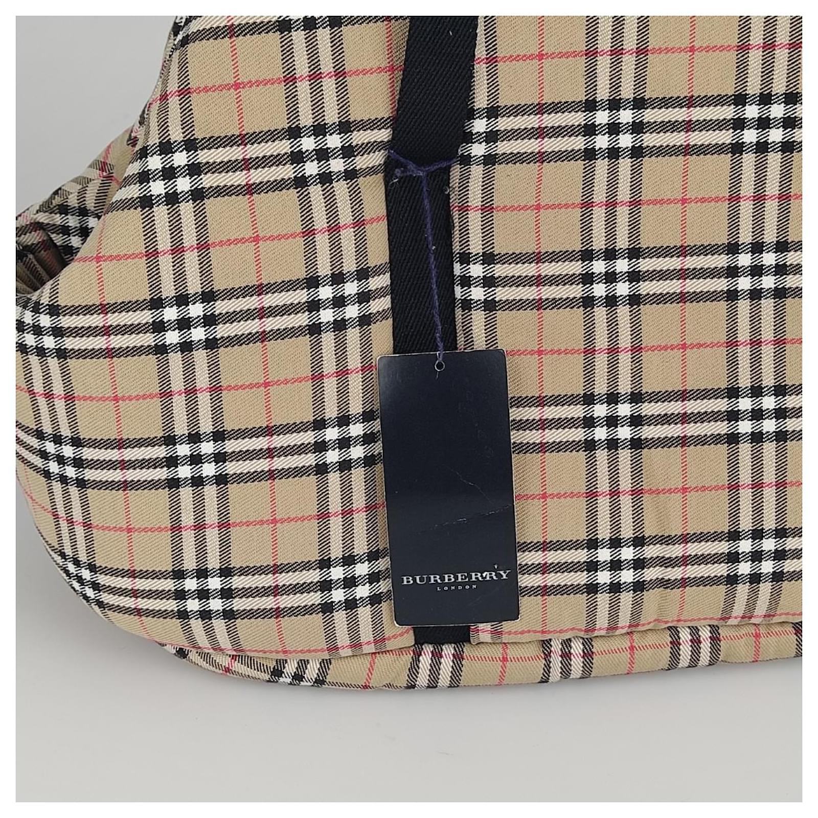 Burberry dog carrier bag Beige Cotton Cloth ref.492193 - Joli Closet