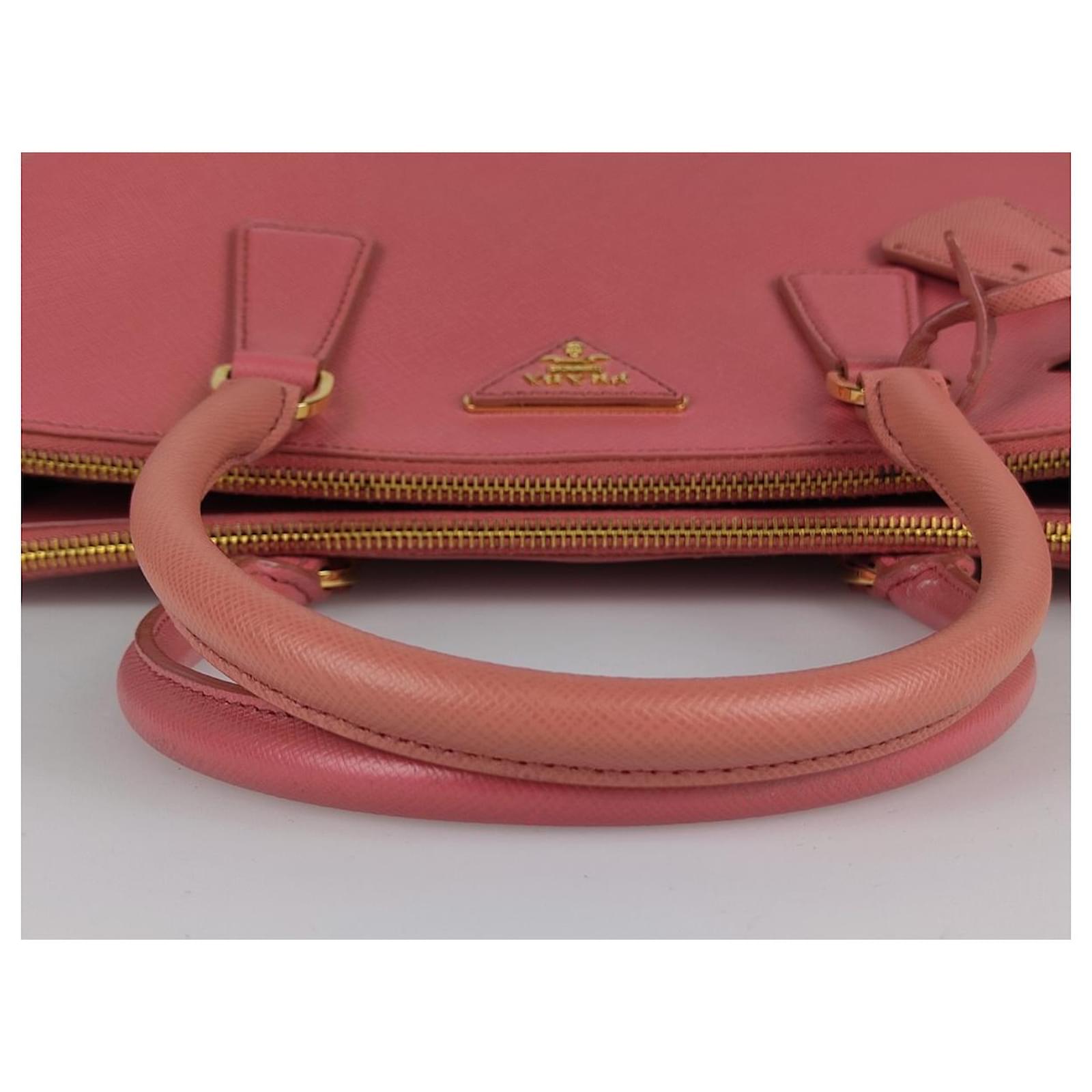 Prada Small Saffiano Lux Pink Tamaris Galleria Bag – Coco Approved Studio