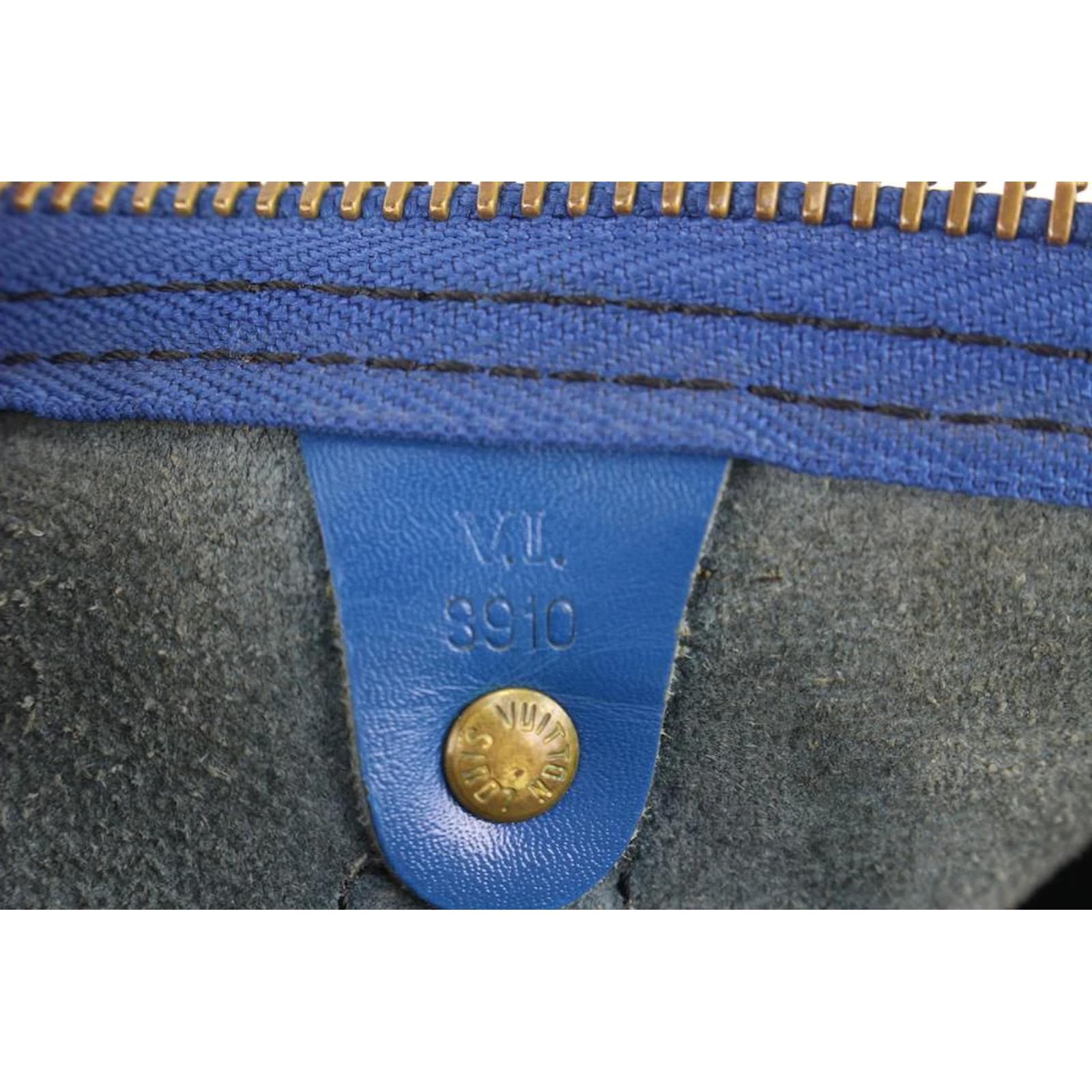 Louis Vuitton Blue Epi Leather Keepall 55 duffle bag ref.492500 - Joli  Closet