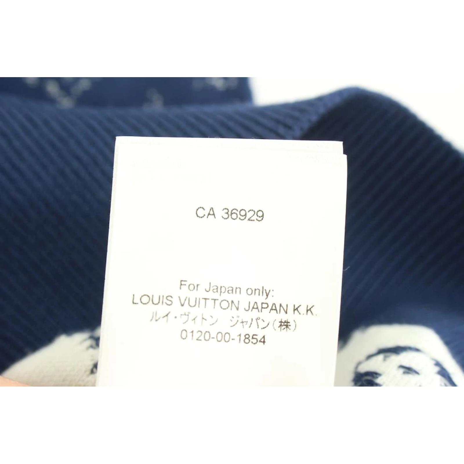 Louis Vuitton Lvse Monogram Degrade Crewneck Black White. Size 3L