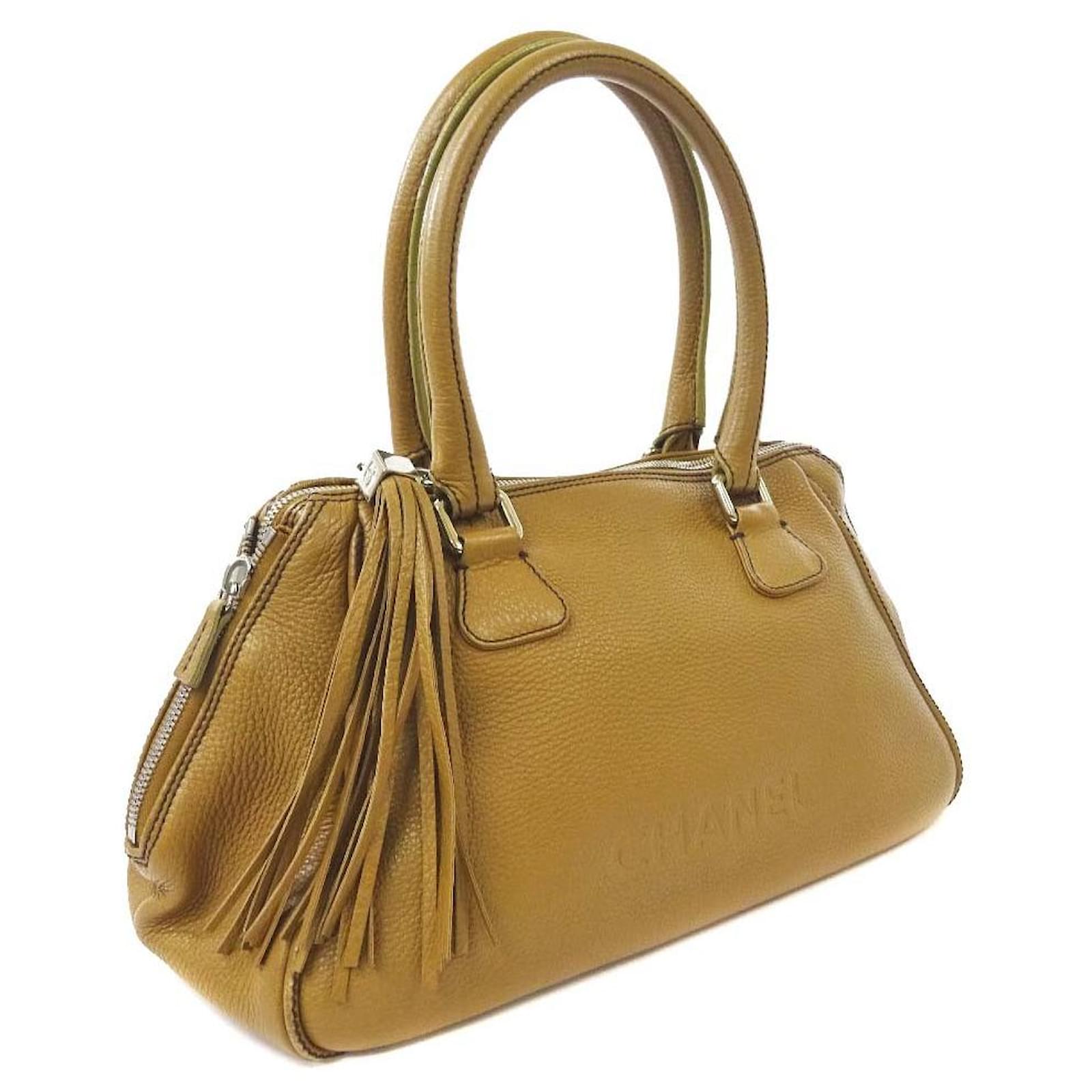 Used] CHANEL Chanel Tassel Charm Shoulder Bag Handbag Women's Light Brown  Leather ref.493507 - Joli Closet