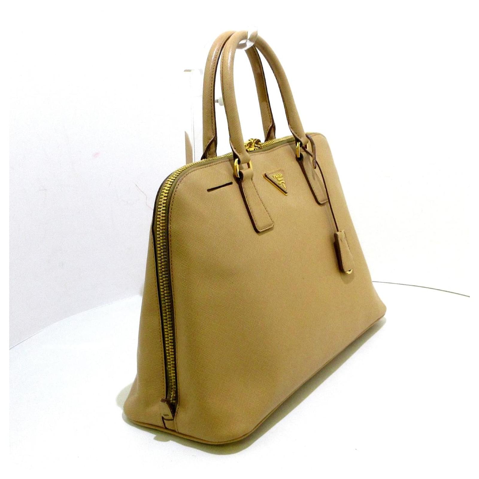 Prada Handbag Beige Leather ref.494062 - Joli Closet